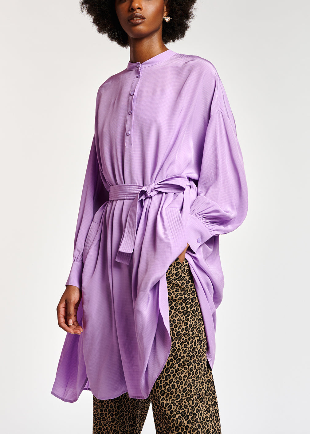 Robe chemise lilas au dos plissé RE—SSENTIEL | Essentiel second hand