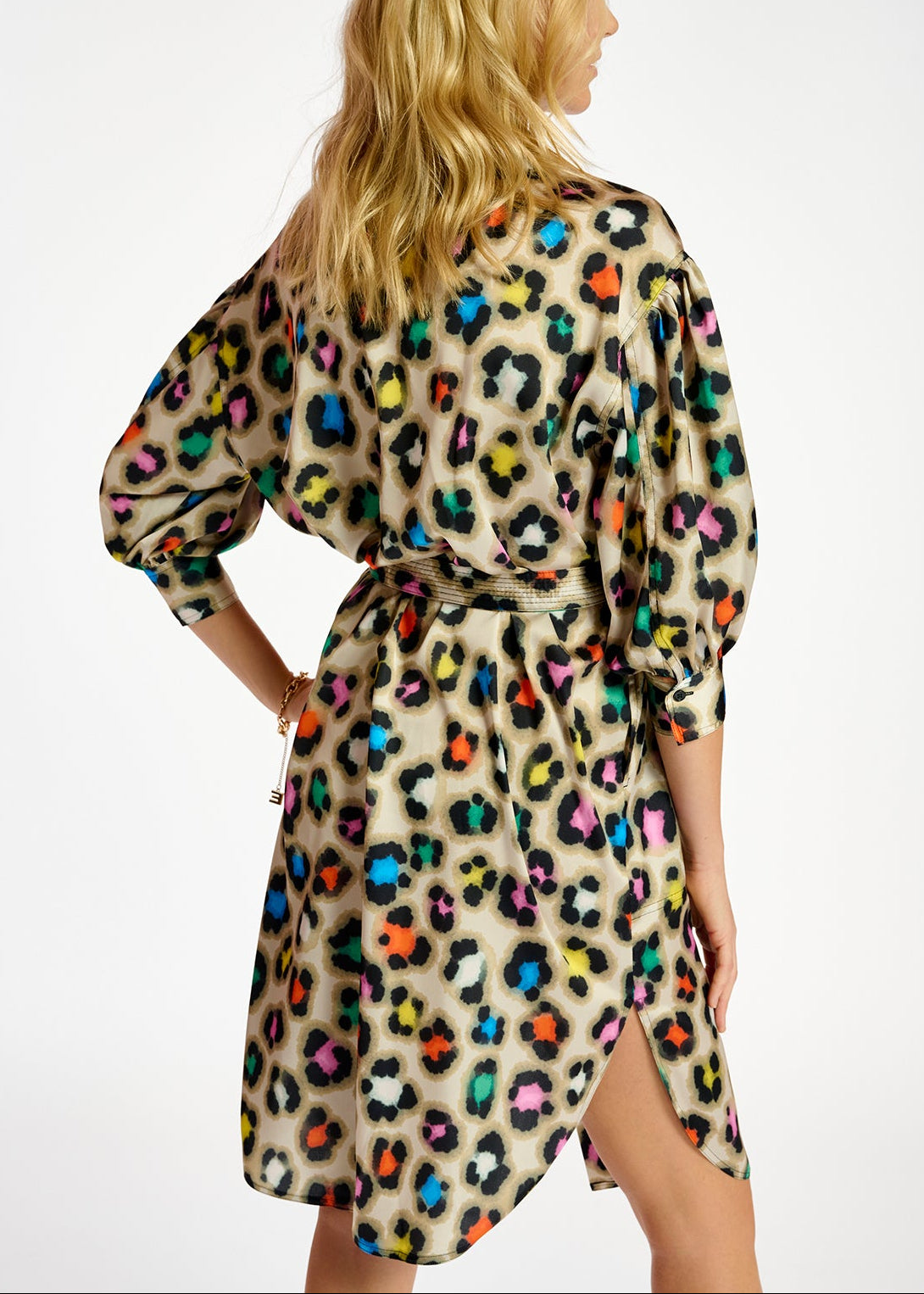 Beige knee-length shirt dress with multicolor leopard print RE—SSENTIEL | Essentiel second hand