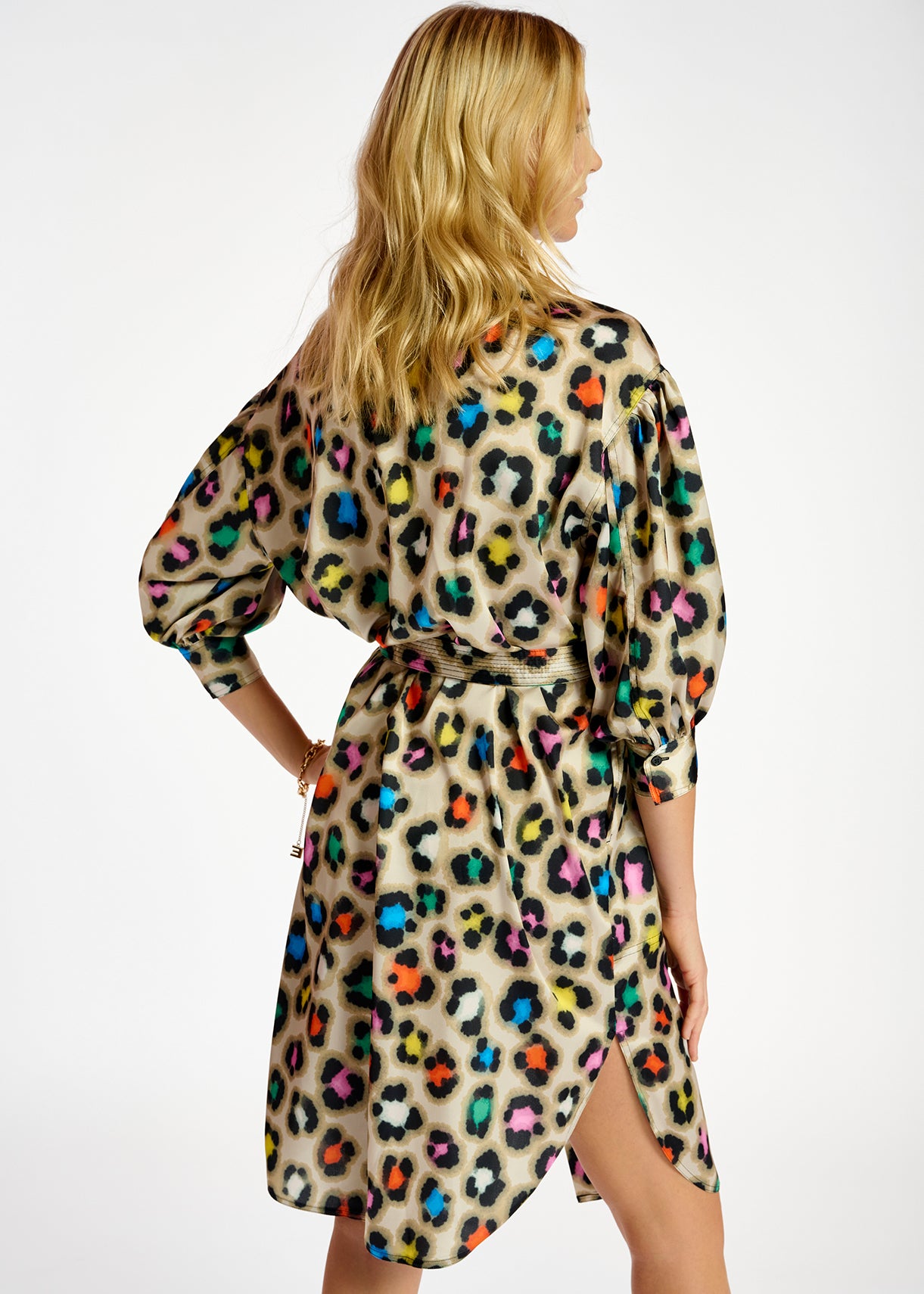 Beige knee-length shirt dress with multicolor leopard print RE—SSENTIEL | Essentiel second hand