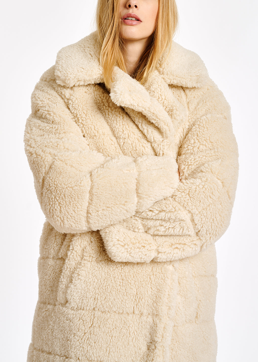 Off-white faux fur puffer coat RE—SSENTIEL | Essentiel second hand