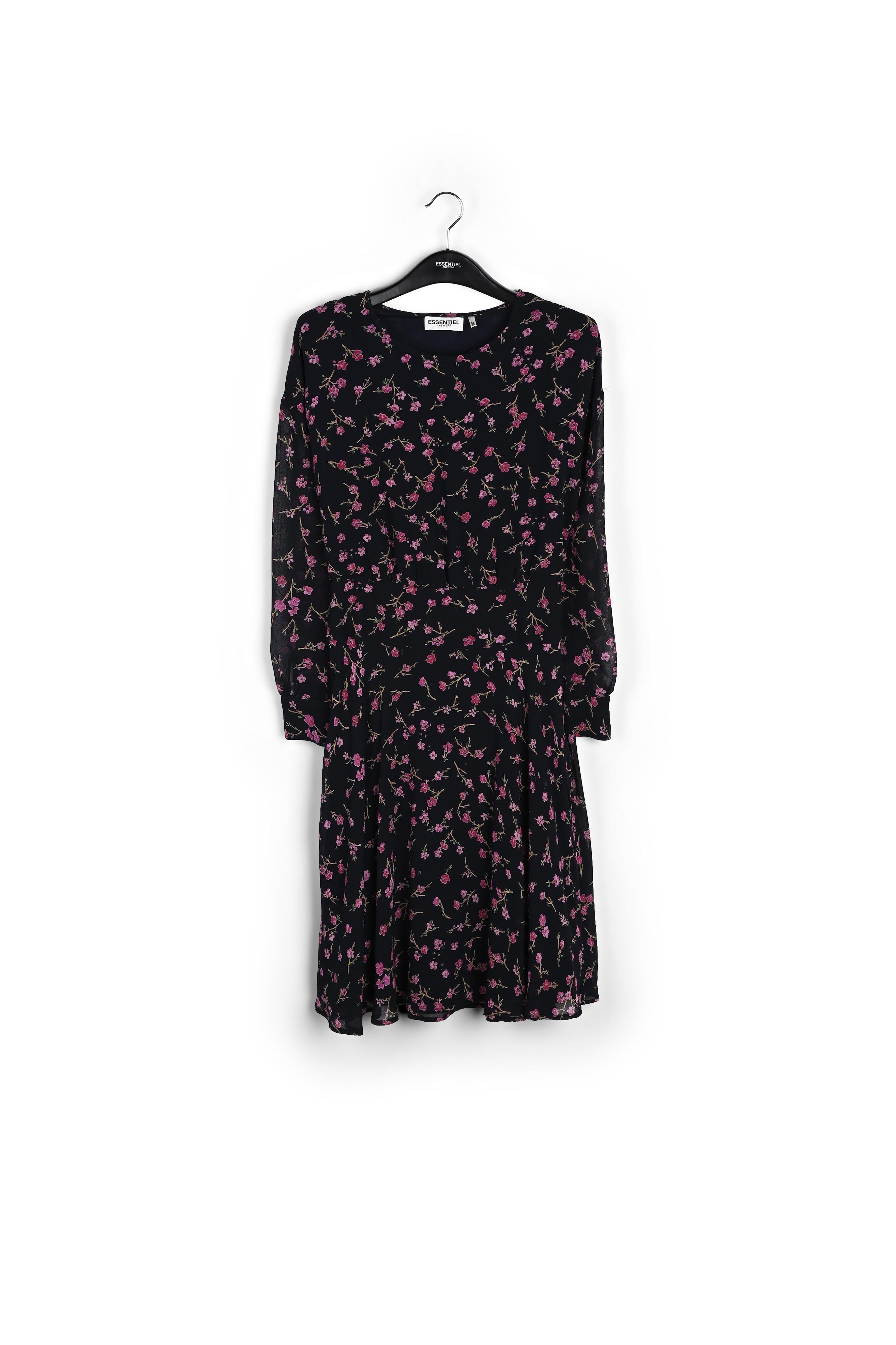 Swaffel robe RE—SSENTIEL | Essentiel second hand
