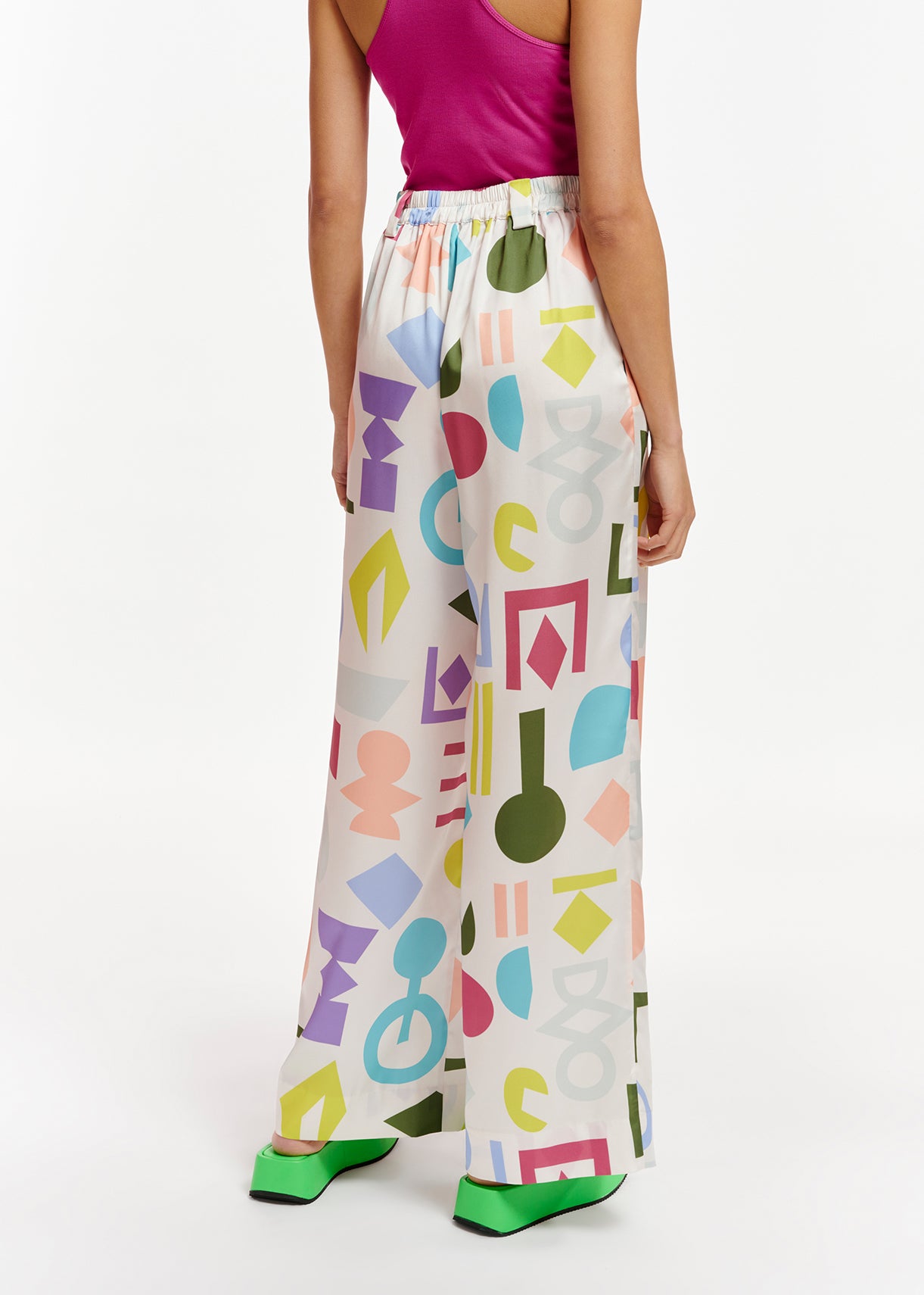 White abstract-printed wide-leg pants RE—SSENTIEL | Essentiel second hand