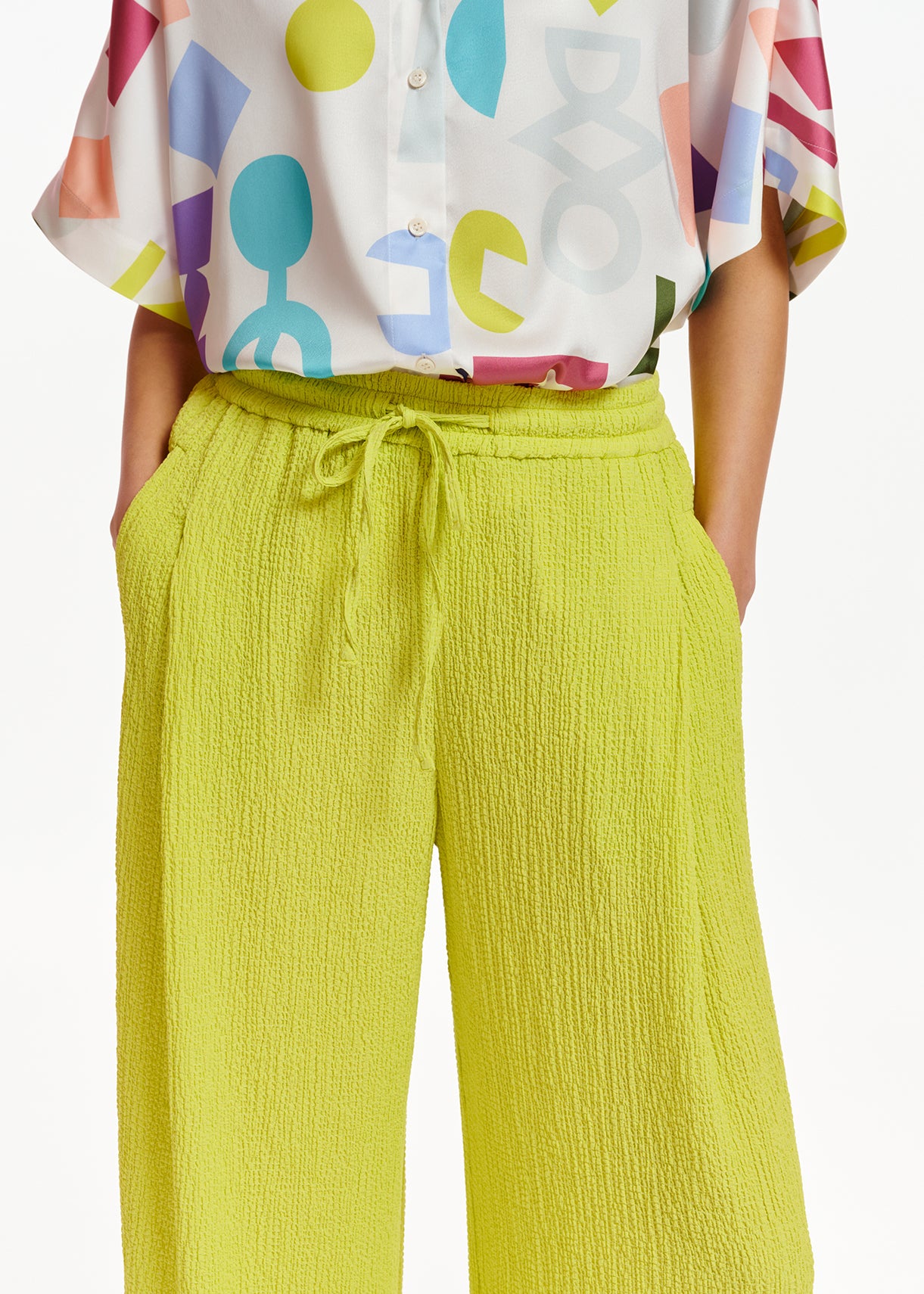 Lime green wide-leg seersucker pants RE—SSENTIEL | Essentiel second hand