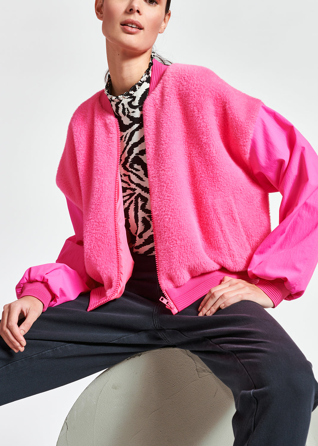 Pink faux fur bomber cardigan RE—SSENTIEL | Essentiel second hand