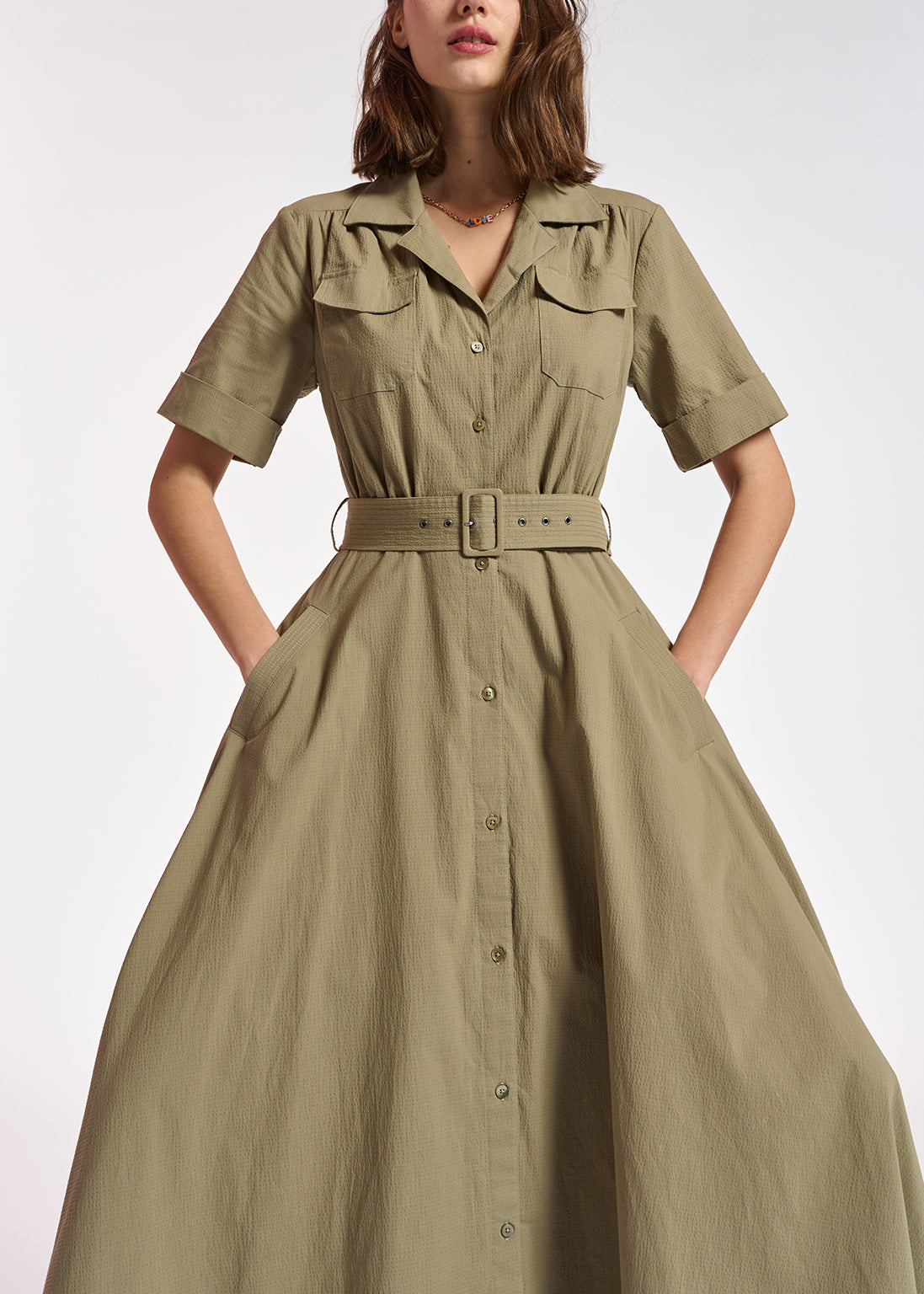 Maxi robe chemise kaki RE—SSENTIEL | Essentiel second hand