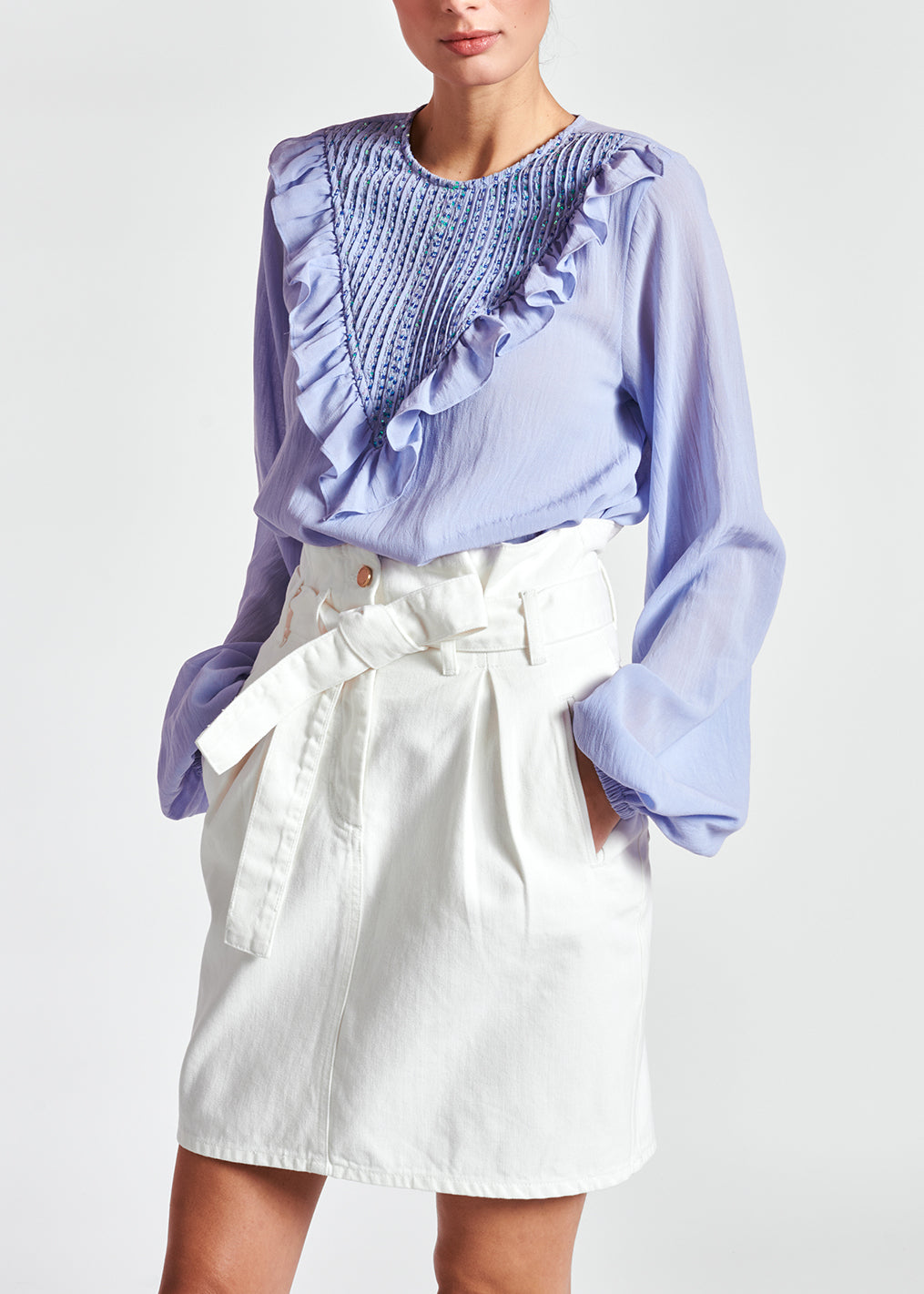 Off-white high-waisted mini skirt RE—SSENTIEL | Essentiel second hand