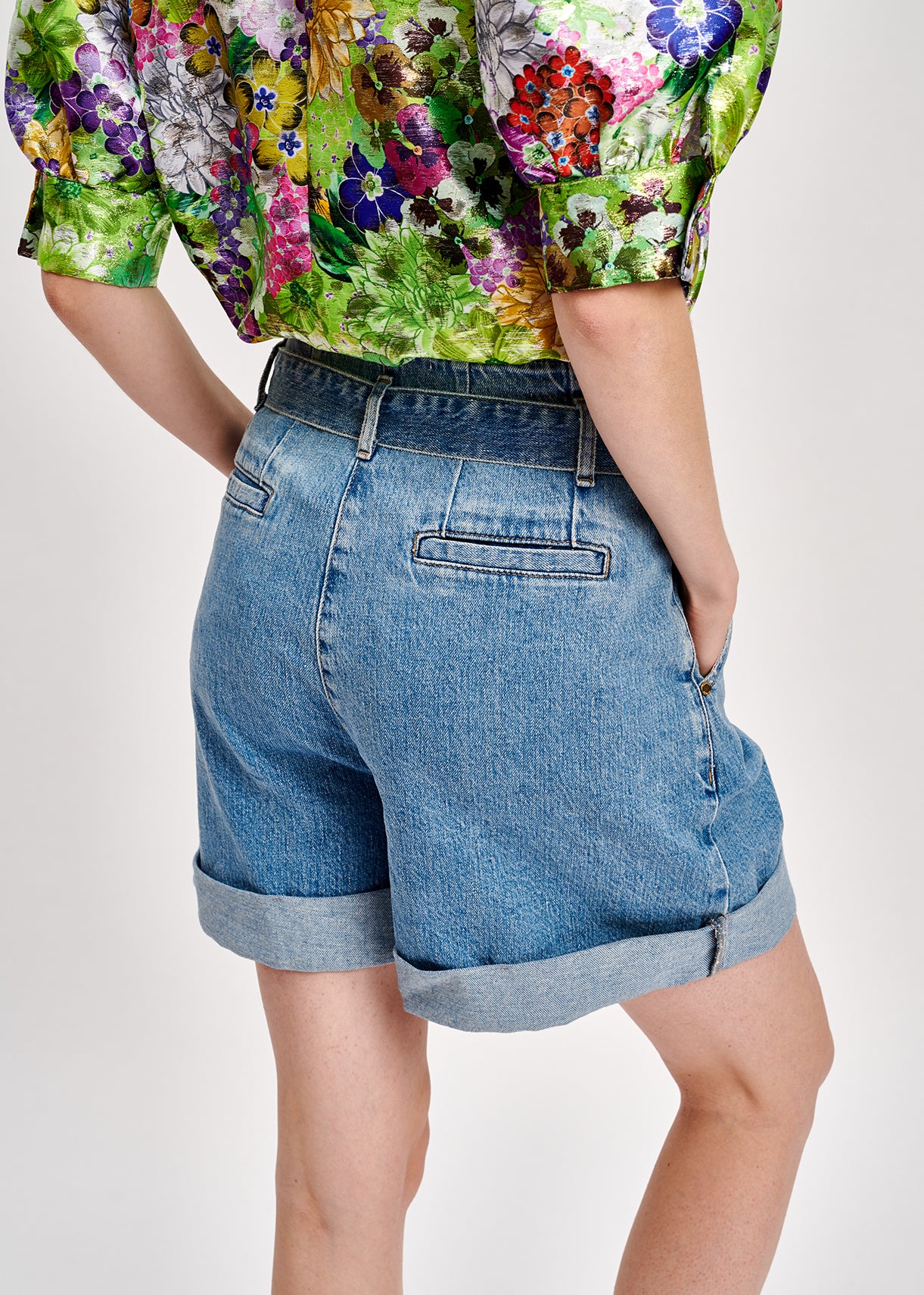 Dark blue denim shorts RE—SSENTIEL | Essentiel second hand