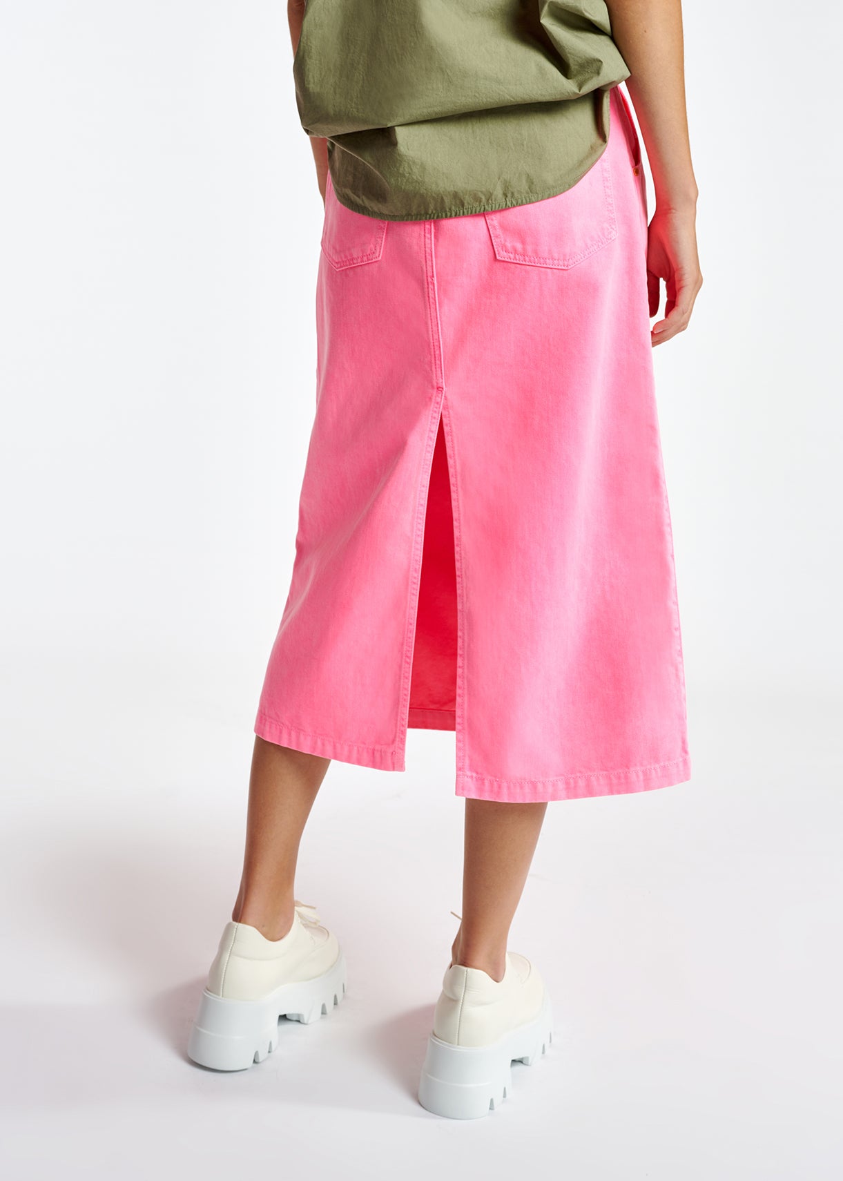 Neon pink high-waisted denim a-line skirt RE—SSENTIEL | Essentiel second hand