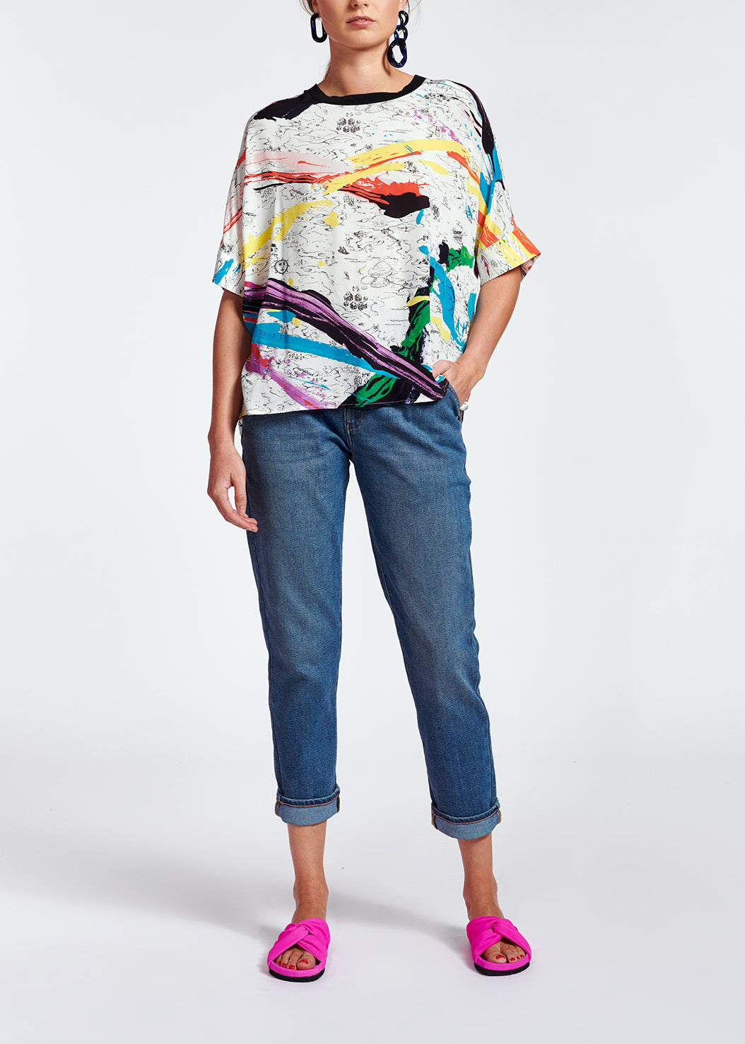 Off-white boxy top with colorful splatters RE—SSENTIEL | Essentiel second hand