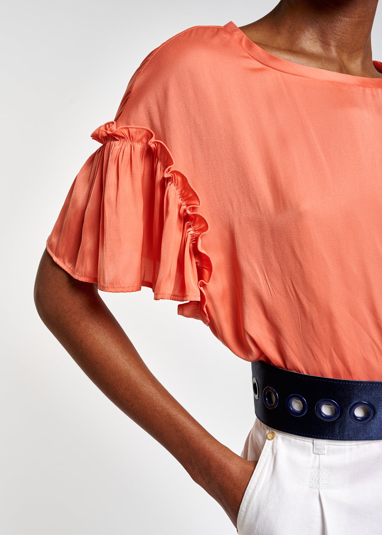 Light orange ruffled short-sleeve top RE—SSENTIEL | Essentiel second hand