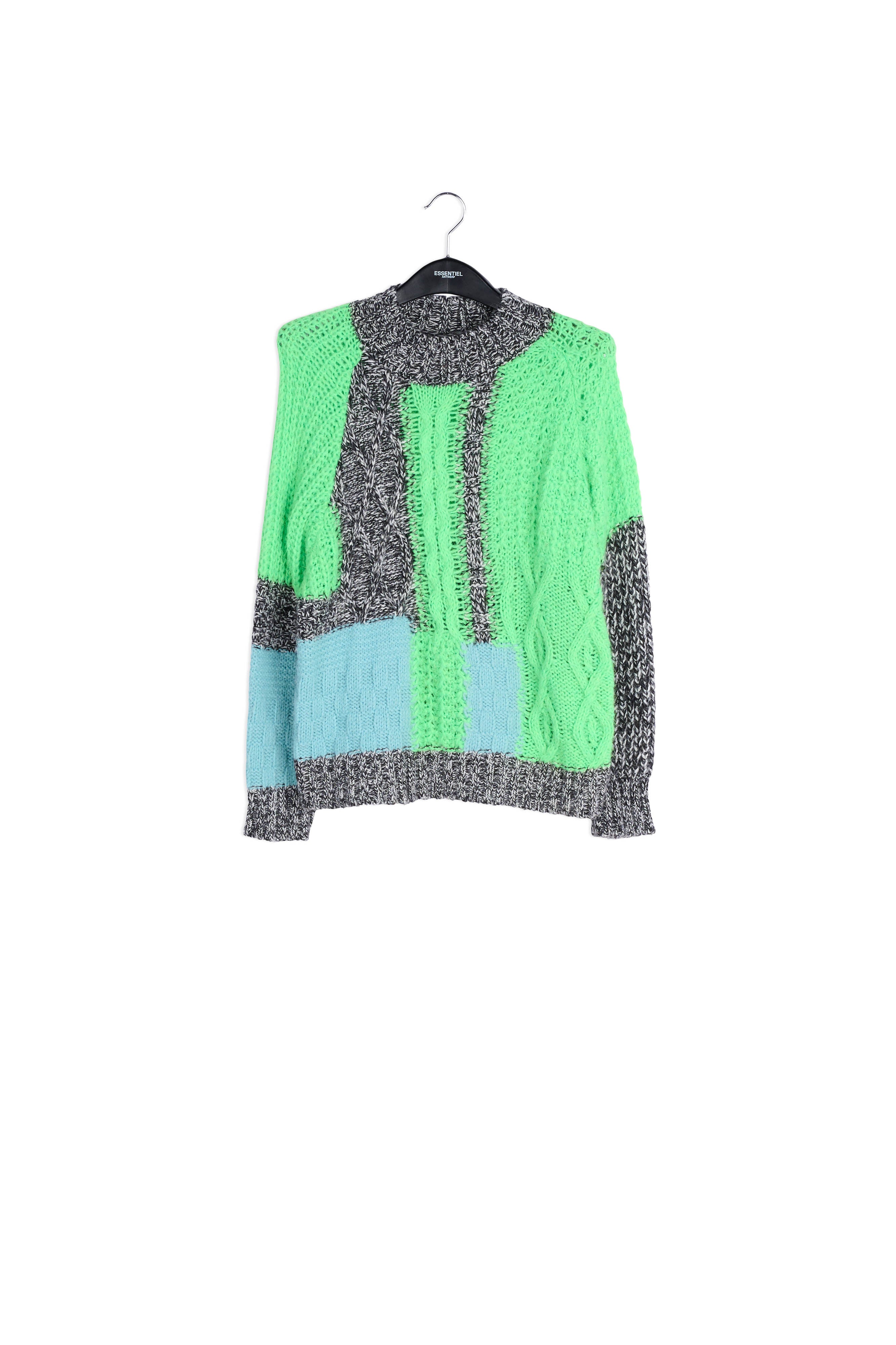 Light blue and neon green knit sweater RE—SSENTIEL | Essentiel second hand