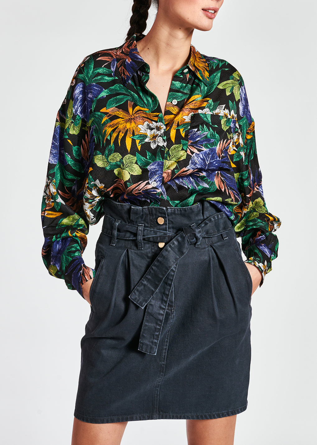 Zwart oversized hemd met kleurrijke bloemenprint RE—SSENTIEL | Essentiel second hand