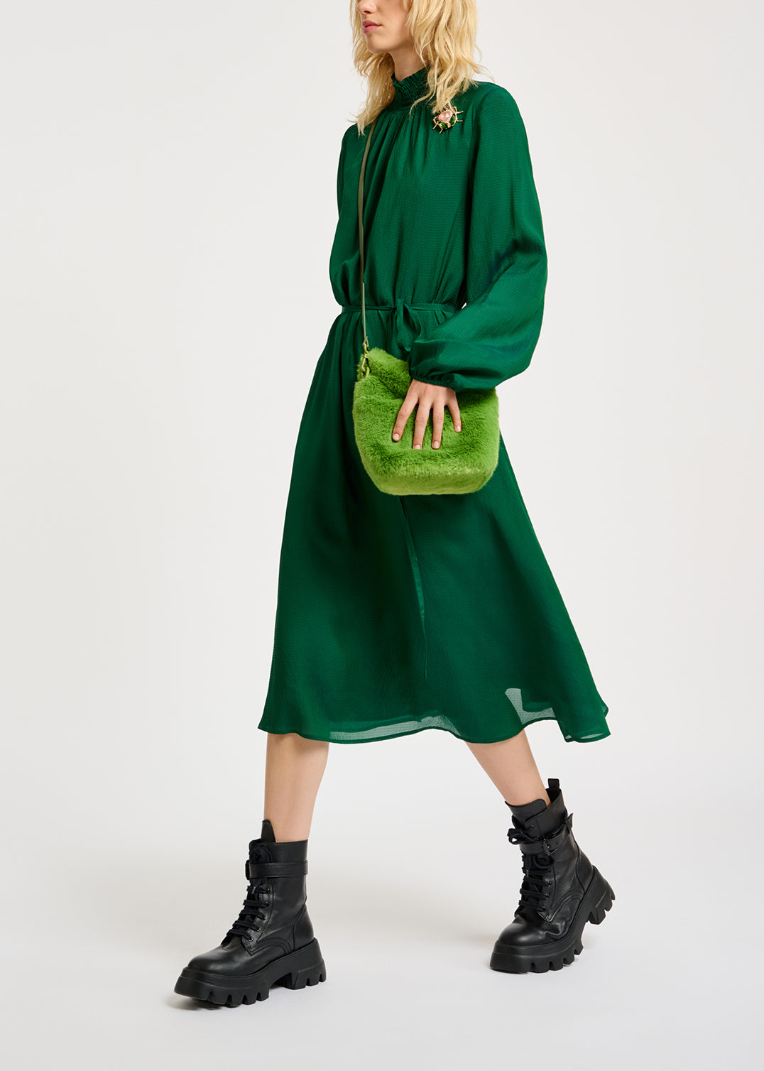 Robe midi vert foncé RE—SSENTIEL | Essentiel second hand