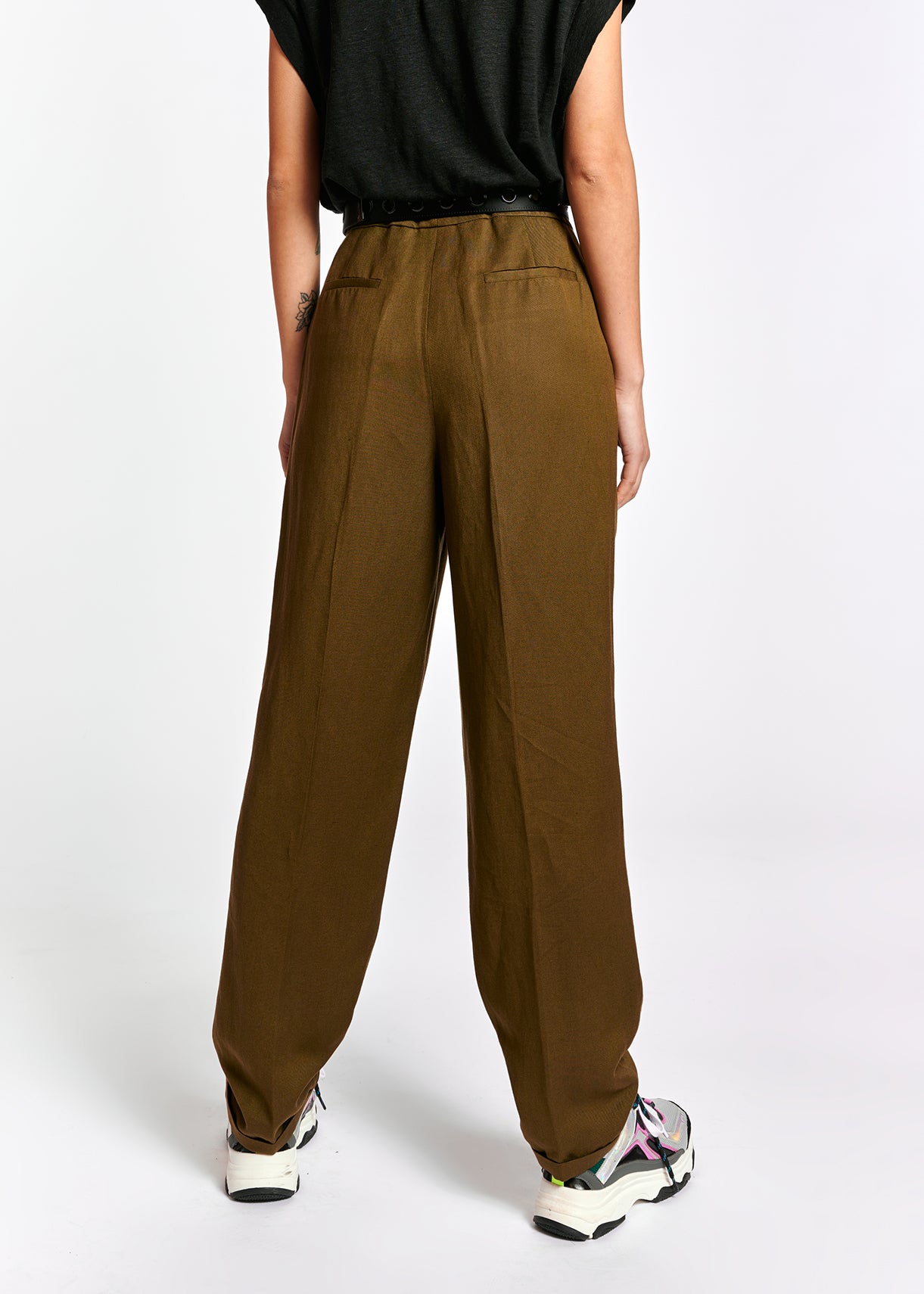 Khaki green tailored mid-rise pants RE—SSENTIEL | Essentiel second hand