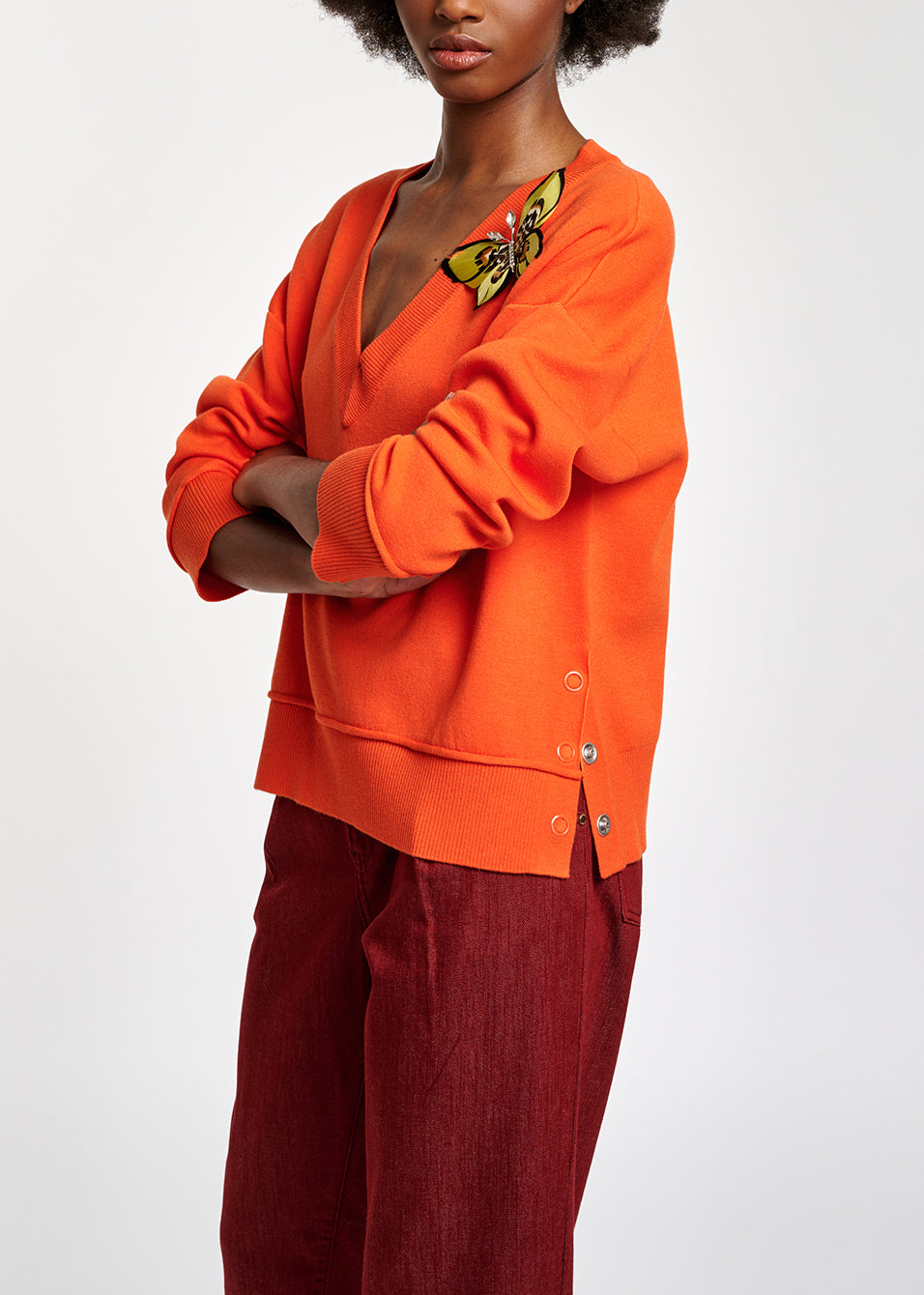 Orange boxy V-neck sweater RE—SSENTIEL | Essentiel second hand