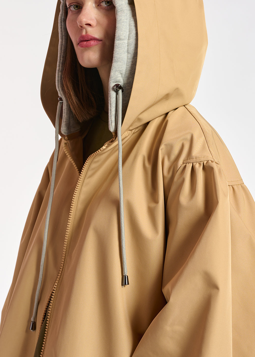Beige hooded raincoat RE—SSENTIEL | Essentiel second hand