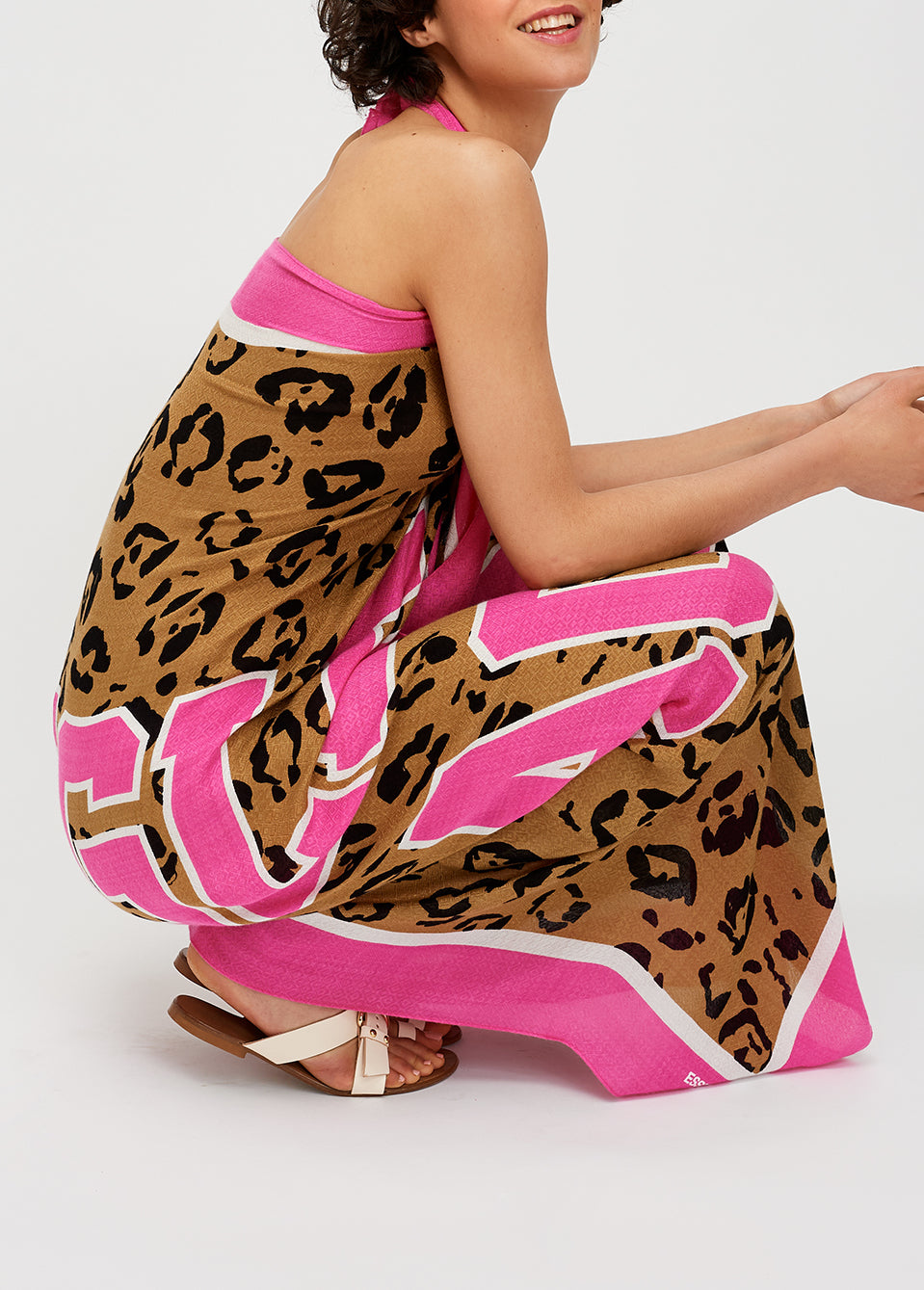 Large pink and leopard print scarf RE—SSENTIEL | Essentiel second hand