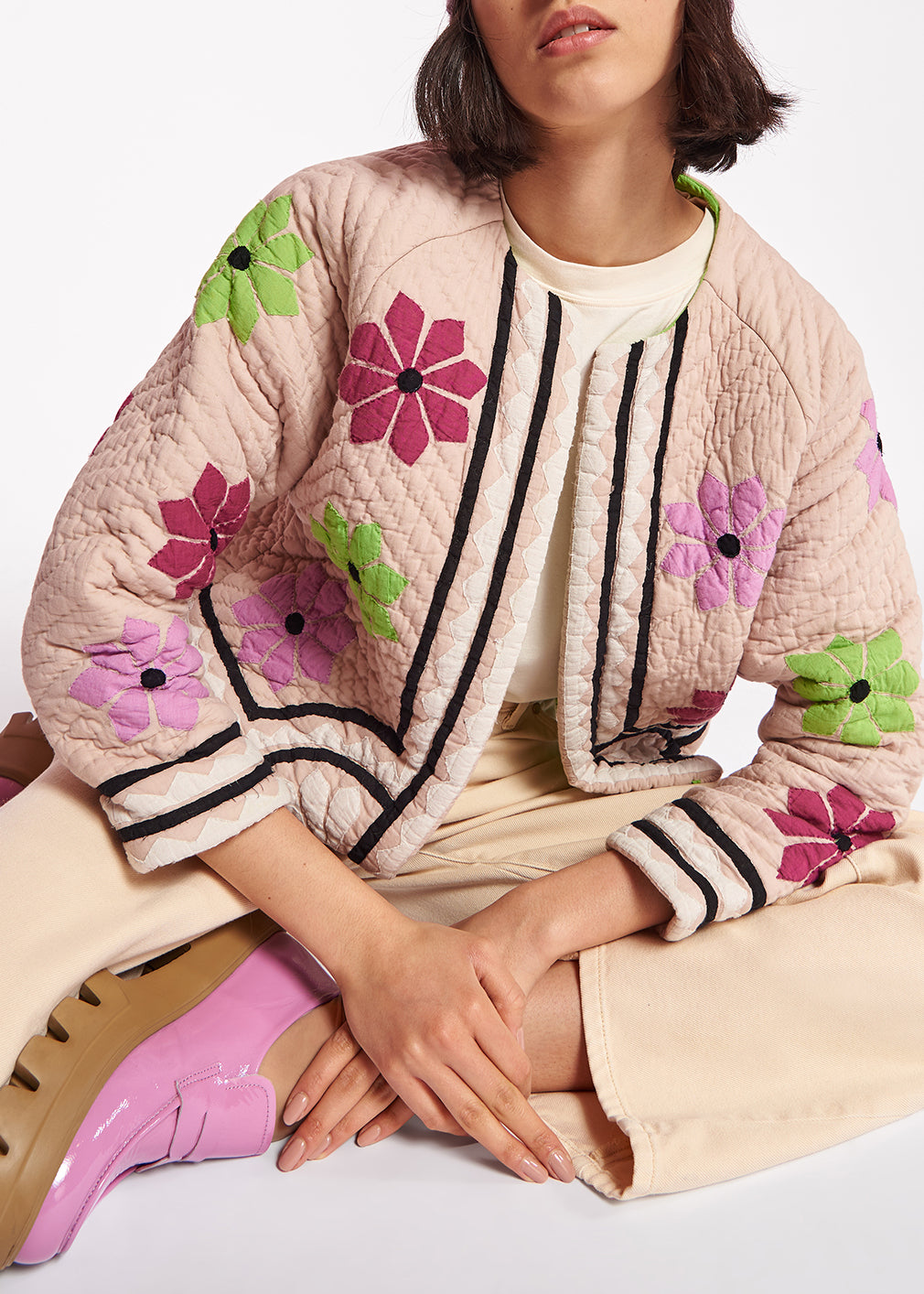 Off-white quilted jacket with flower patches RE—SSENTIEL | Essentiel second hand