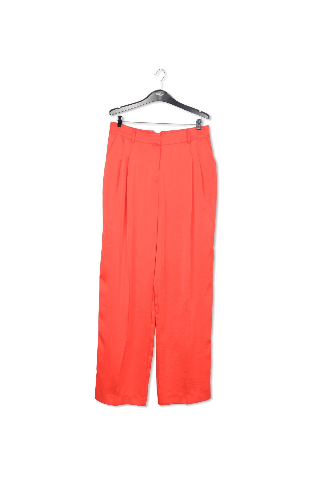Red tapered-leg satin pants RE—SSENTIEL | Essentiel second hand