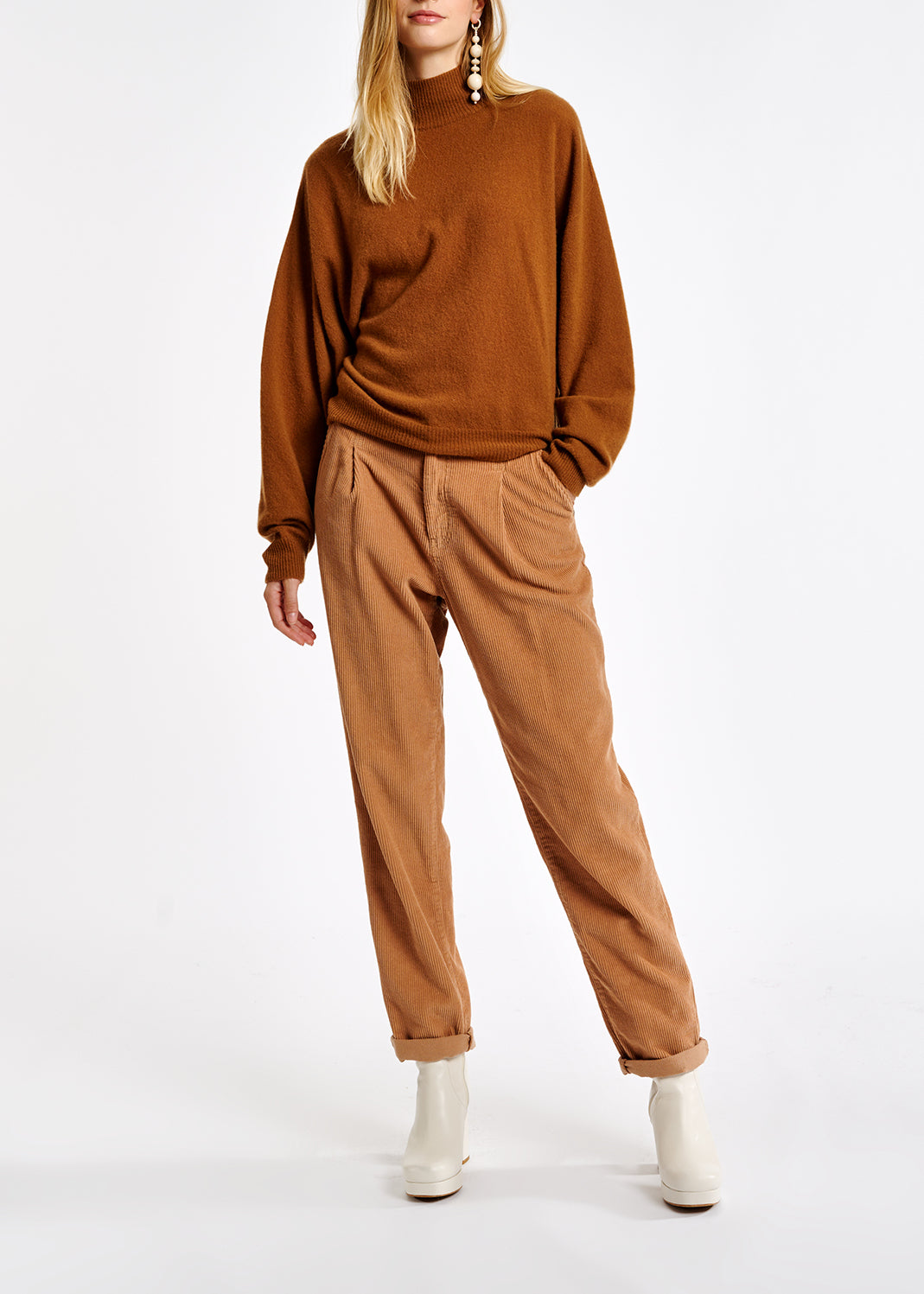Camel cotton-corduroy pants RE—SSENTIEL | Essentiel second hand