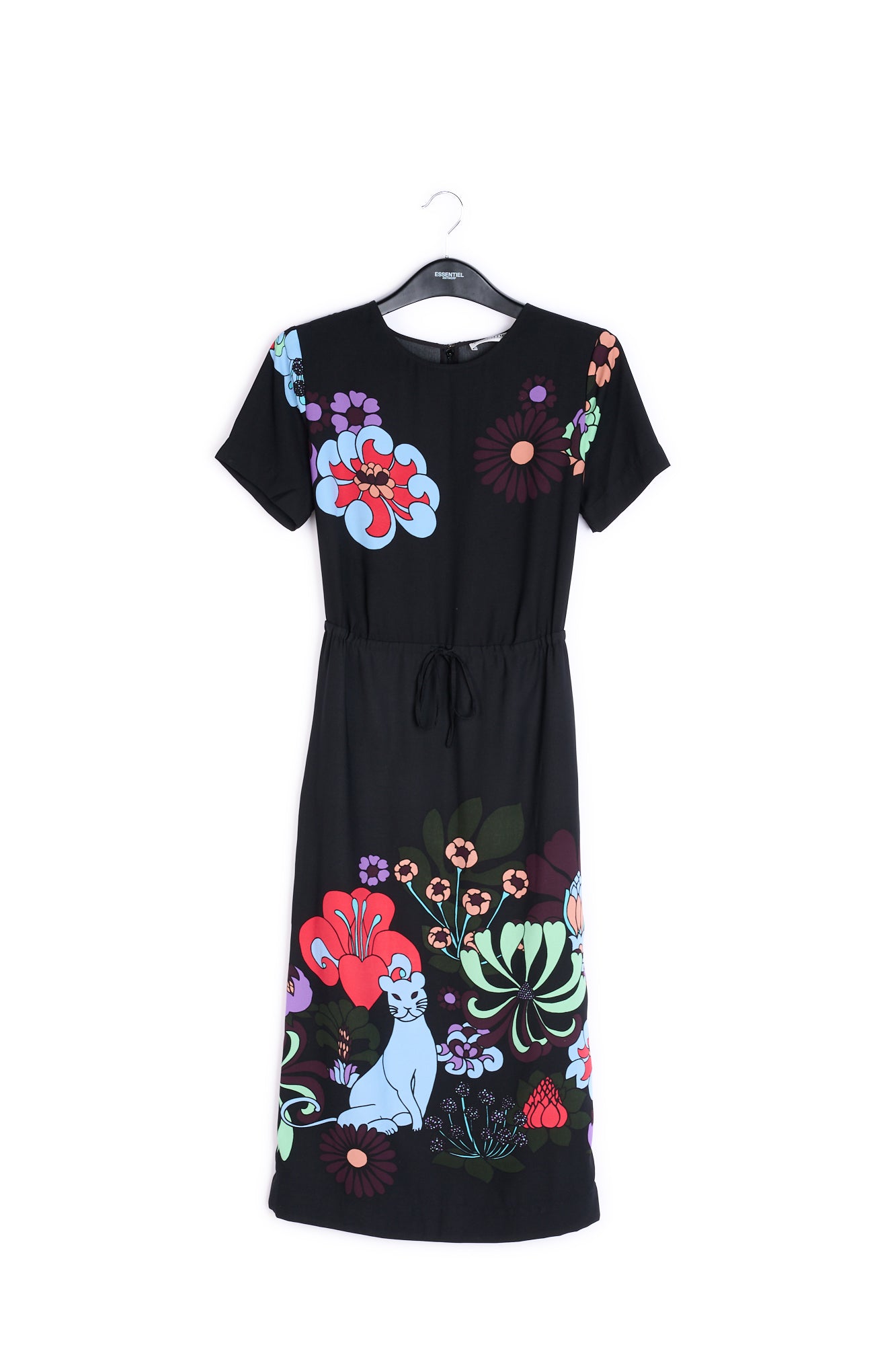 Short sleeved dress RE—SSENTIEL | Essentiel second hand