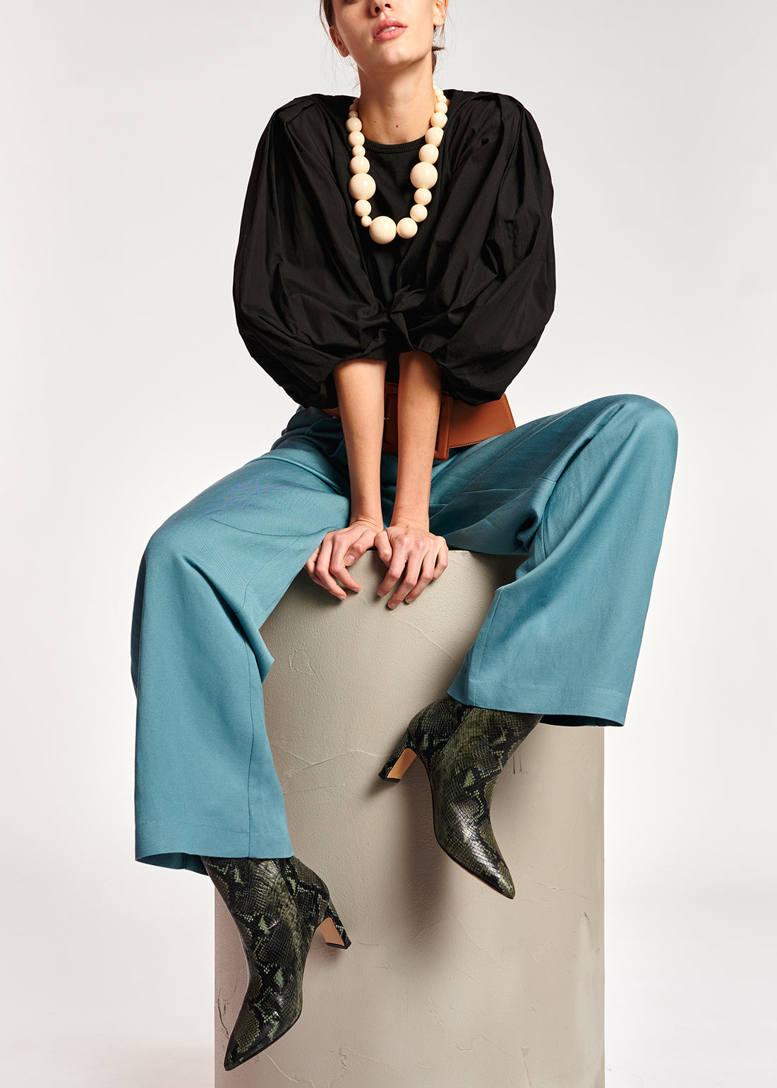 Blue wide-leg pants RE—SSENTIEL | Essentiel second hand