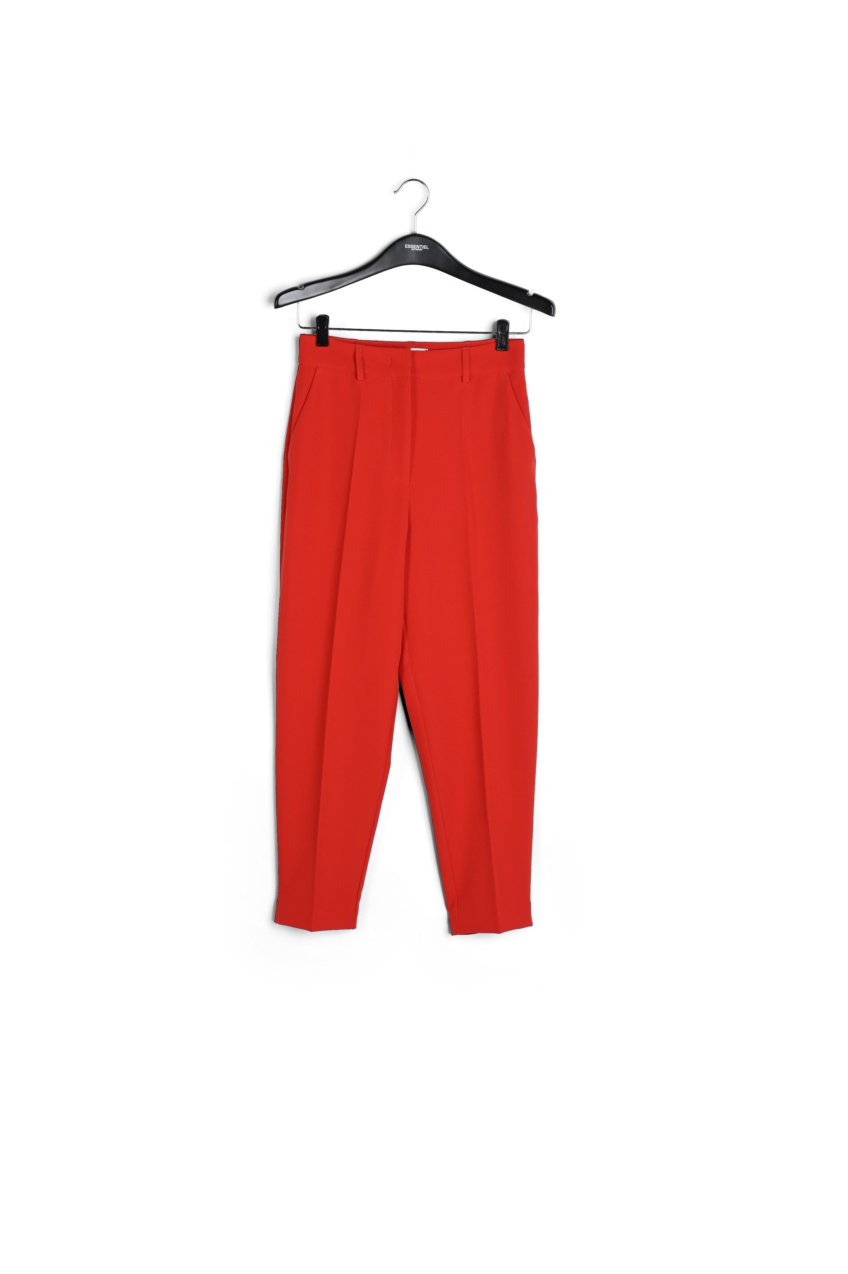 Pantalon fuselé rouge RE—SSENTIEL | Essentiel second hand