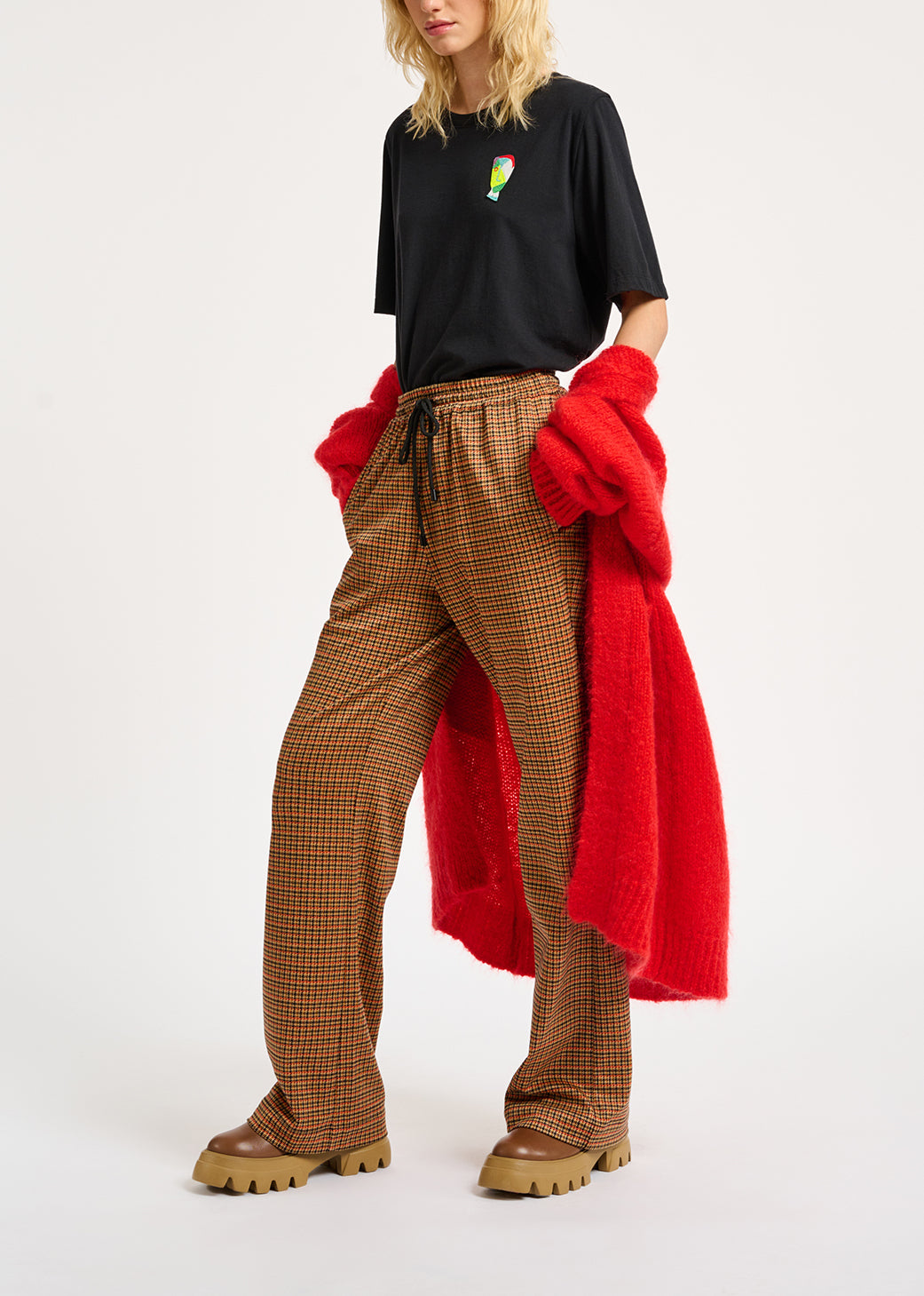 Pantalon en pied-de-poule blanc cassé et orange RE—SSENTIEL | Essentiel second hand