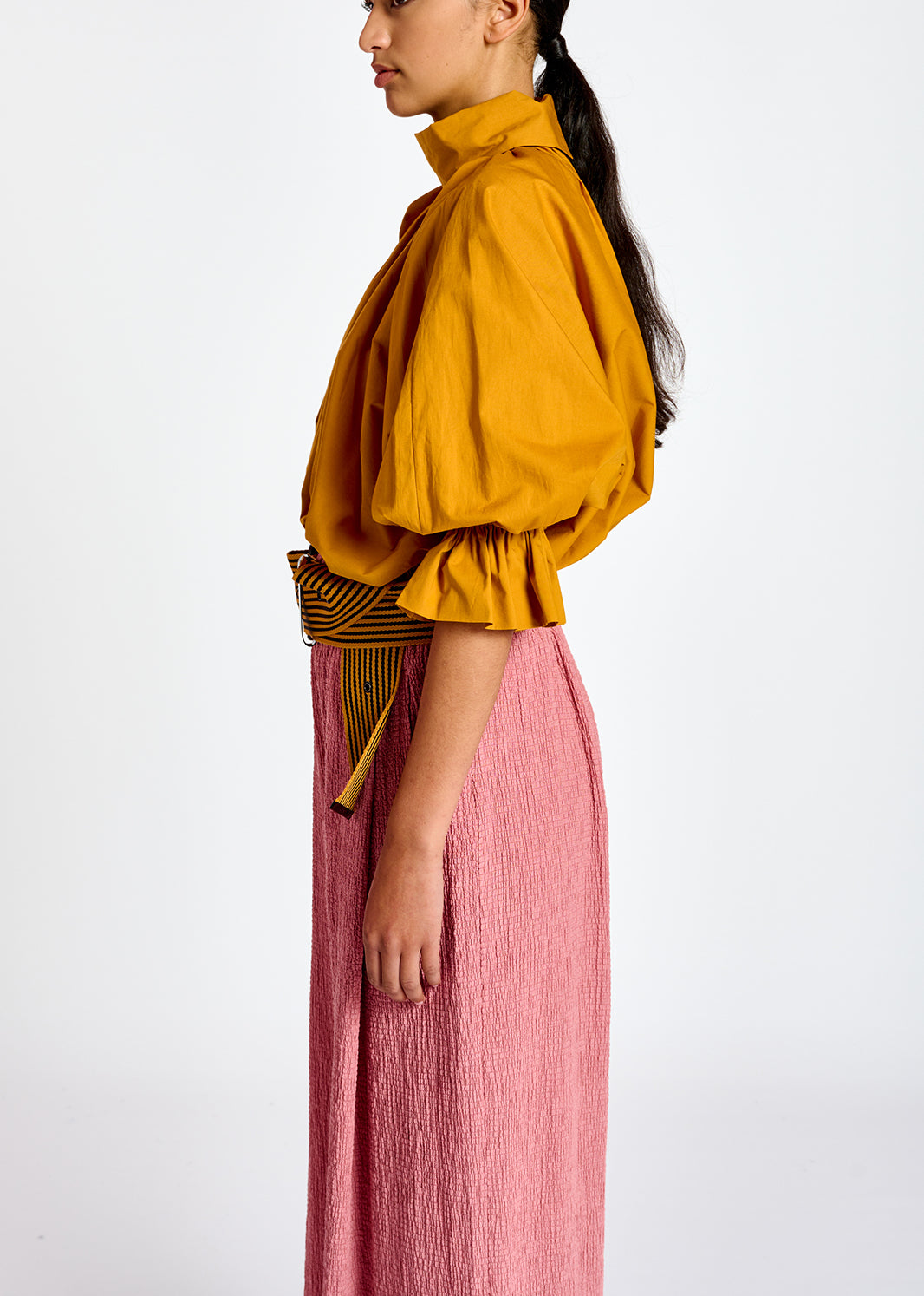 Ochre voluminous cotton top with high collar RE—SSENTIEL | Essentiel second hand