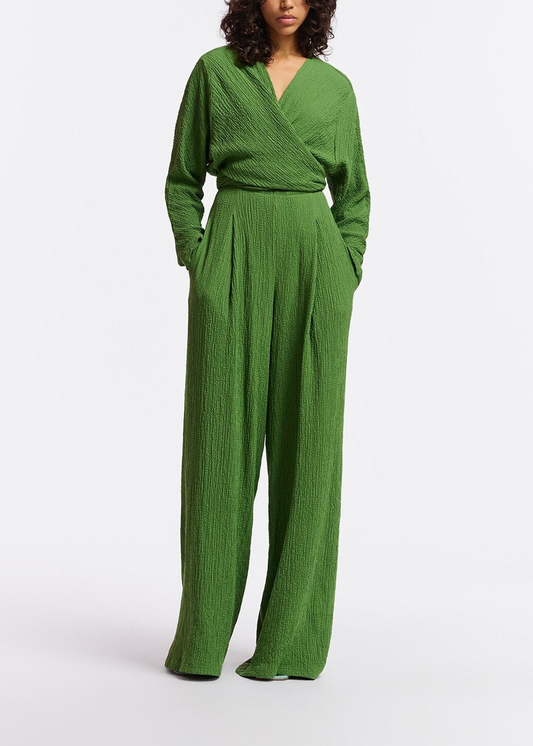 Dark green seersucker jumpsuit with tied front RE—SSENTIEL | Essentiel second hand