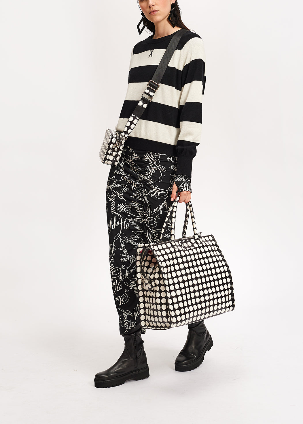 Robe midi noire à imprimé script RE—SSENTIEL | Essentiel second hand