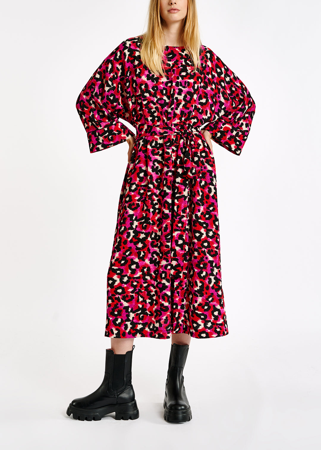 Pink and red leopard print midi dress RE—SSENTIEL | Essentiel second hand