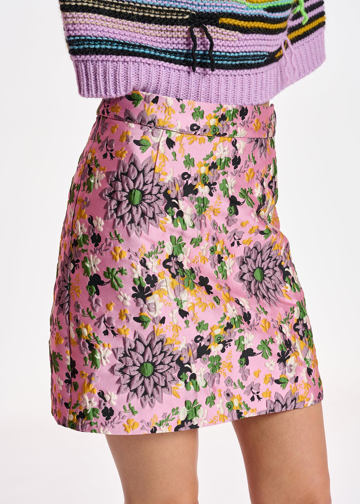 Pink floral jacquard mini skirt RE—SSENTIEL | Essentiel second hand