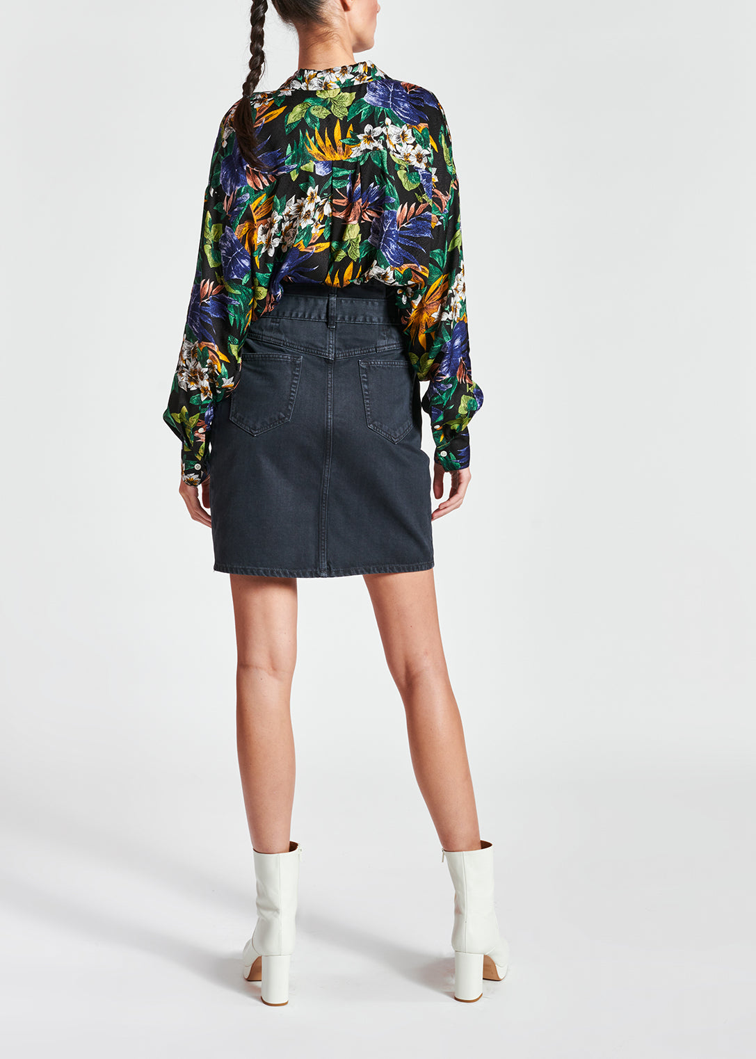 Zwarte minirok met hoge taille RE—SSENTIEL | Essentiel second hand