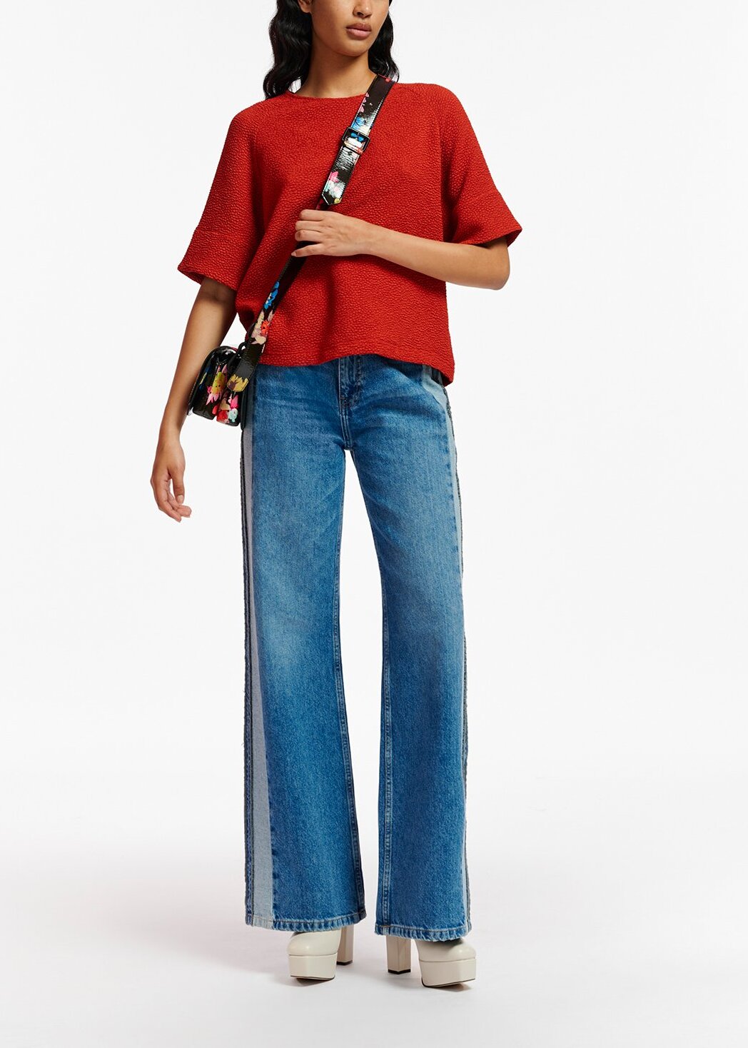 Red oversized top RE—SSENTIEL | Essentiel second hand