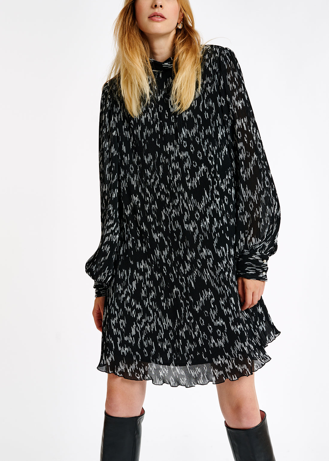 Astatic robe RE—SSENTIEL | Essentiel second hand