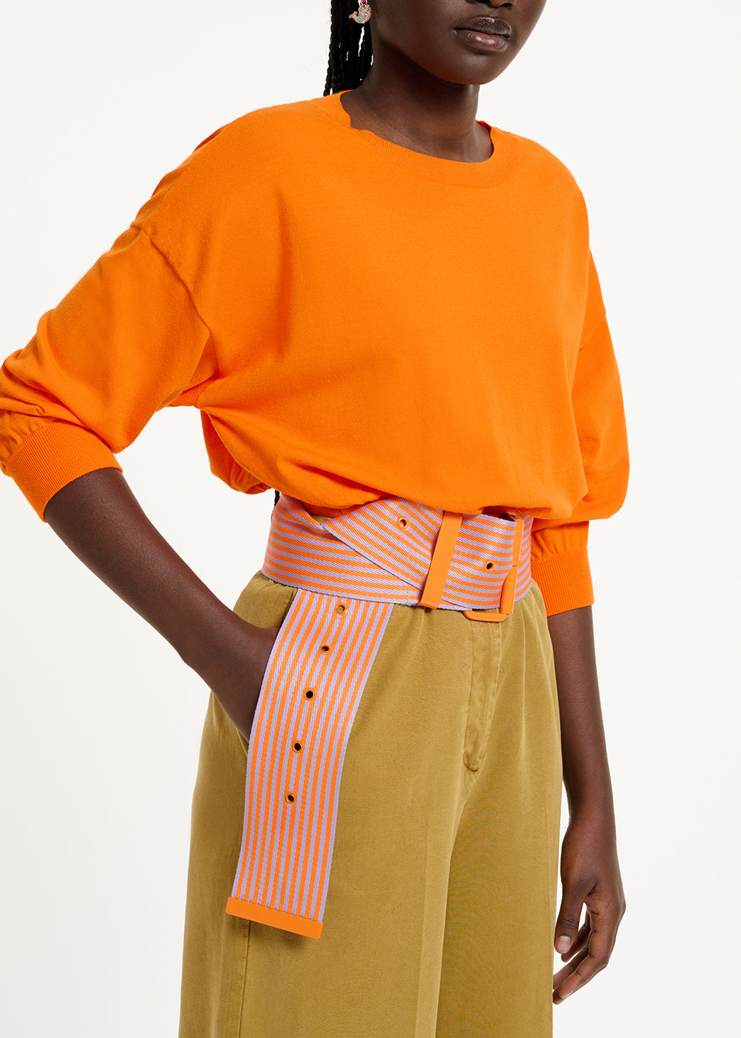 Pull orange à taille cintrée RE—SSENTIEL | Essentiel second hand