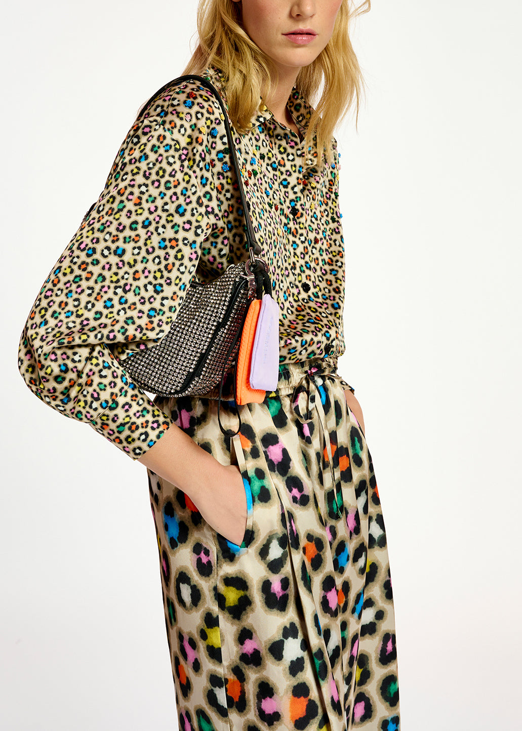 Beige sequin-embroidered shirt with multicolor leopard print RE—SSENTIEL | Essentiel second hand