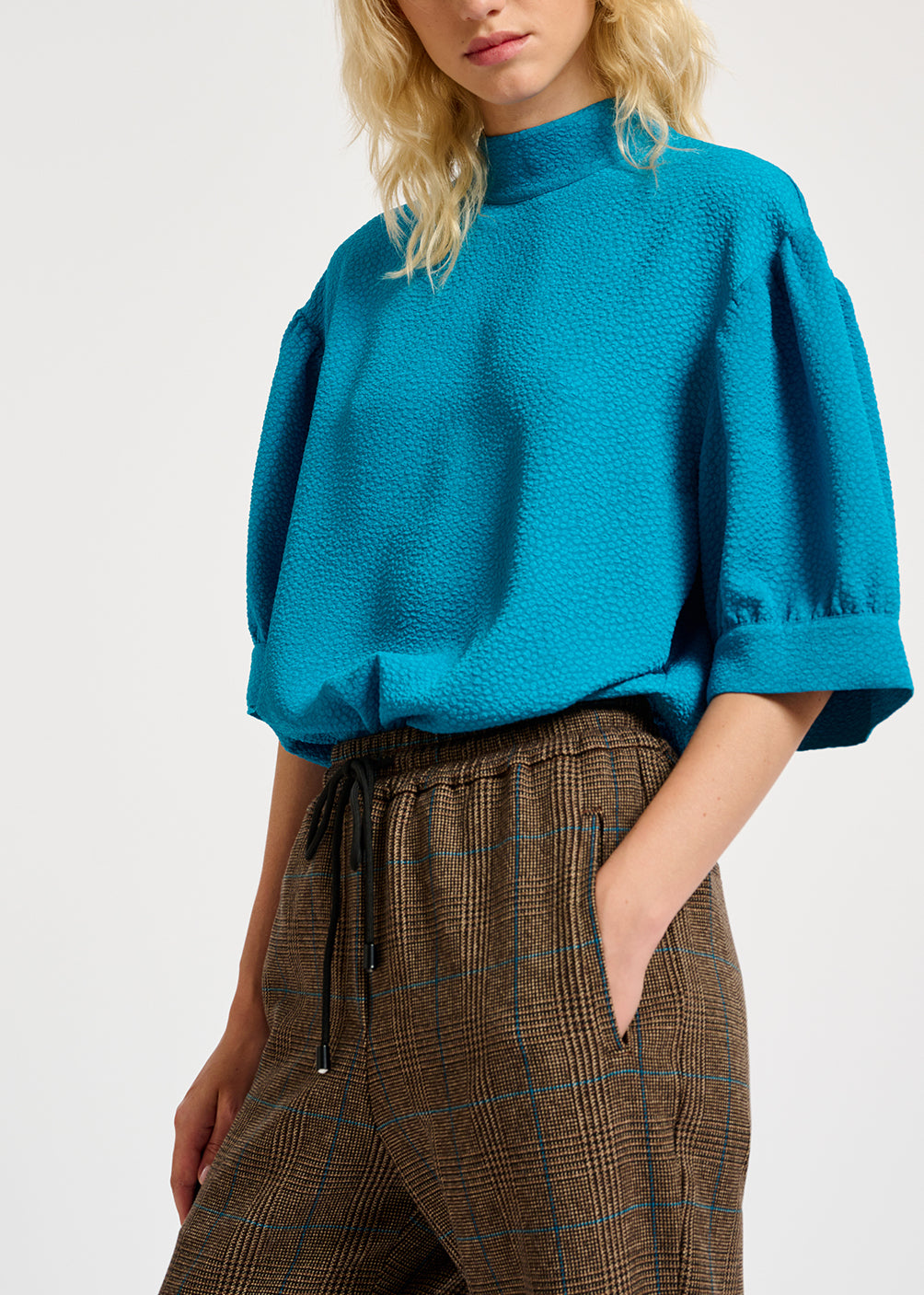 Top bleu à  manches bouffantes RE—SSENTIEL | Essentiel second hand