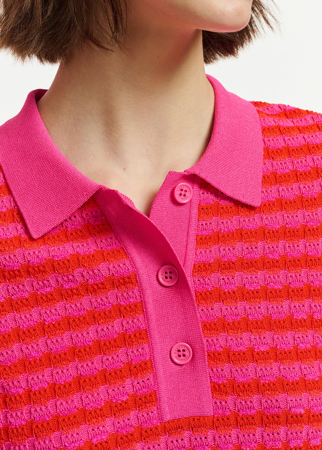 Polo en tricot rayé rose et rouge RE—SSENTIEL | Essentiel second hand