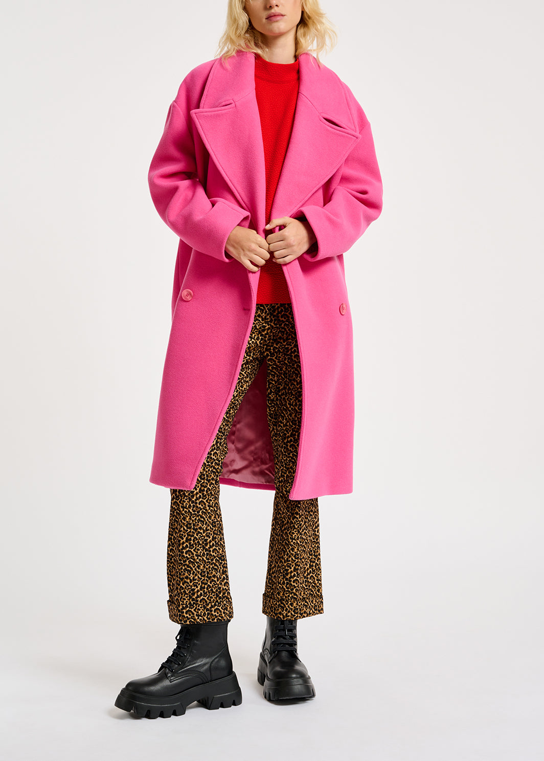 Manteau rose néon à double boutonnage en laine mélangée RE—SSENTIEL | Essentiel second hand