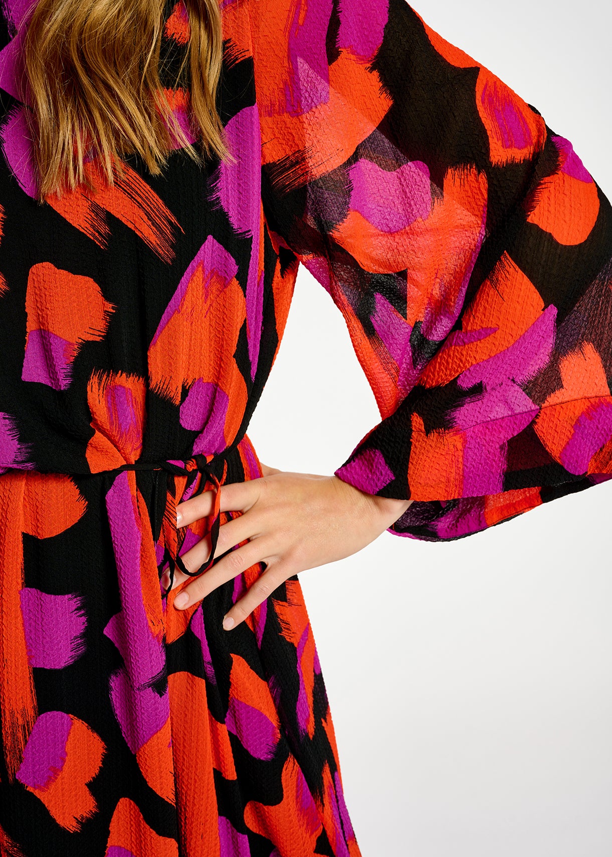 Black, orange and purple abstract-print maxi dress RE—SSENTIEL | Essentiel second hand