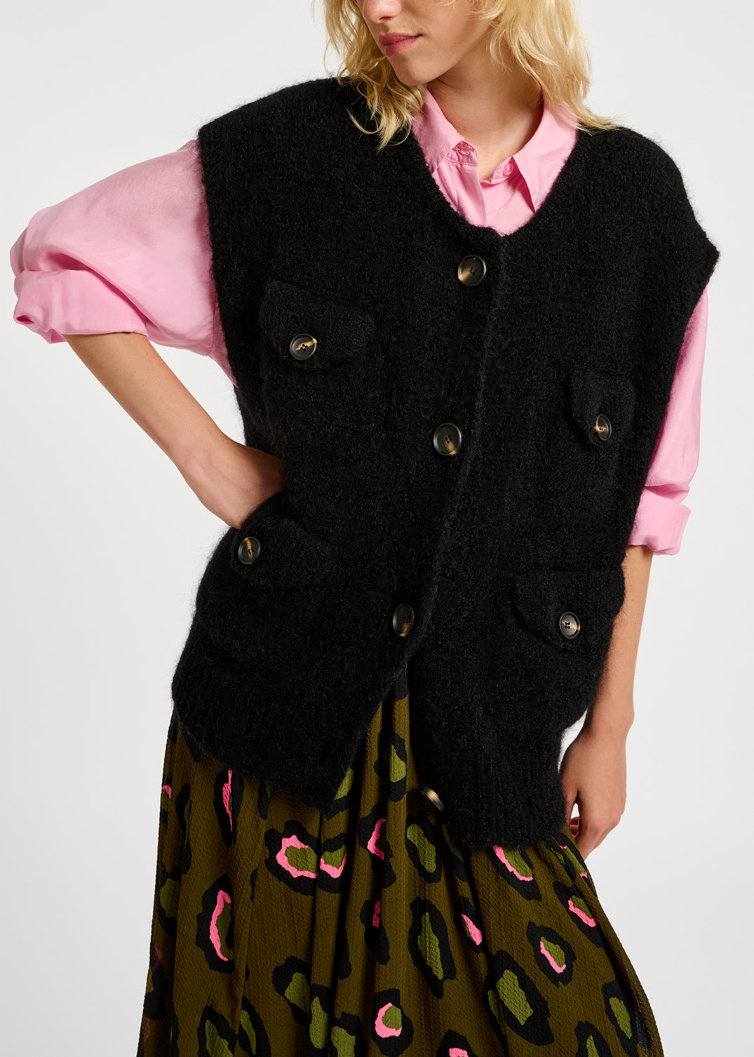 Black sleeveless mohair-blend cardigan RE—SSENTIEL | Essentiel second hand