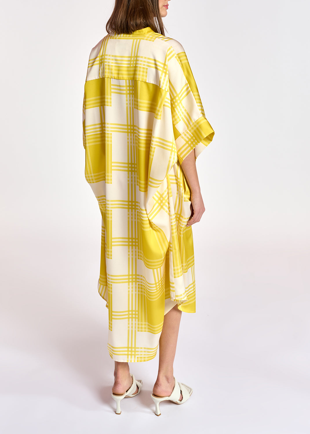 Robe chemise à  carreaux blanc cassé et jaunes RE—SSENTIEL | Essentiel second hand