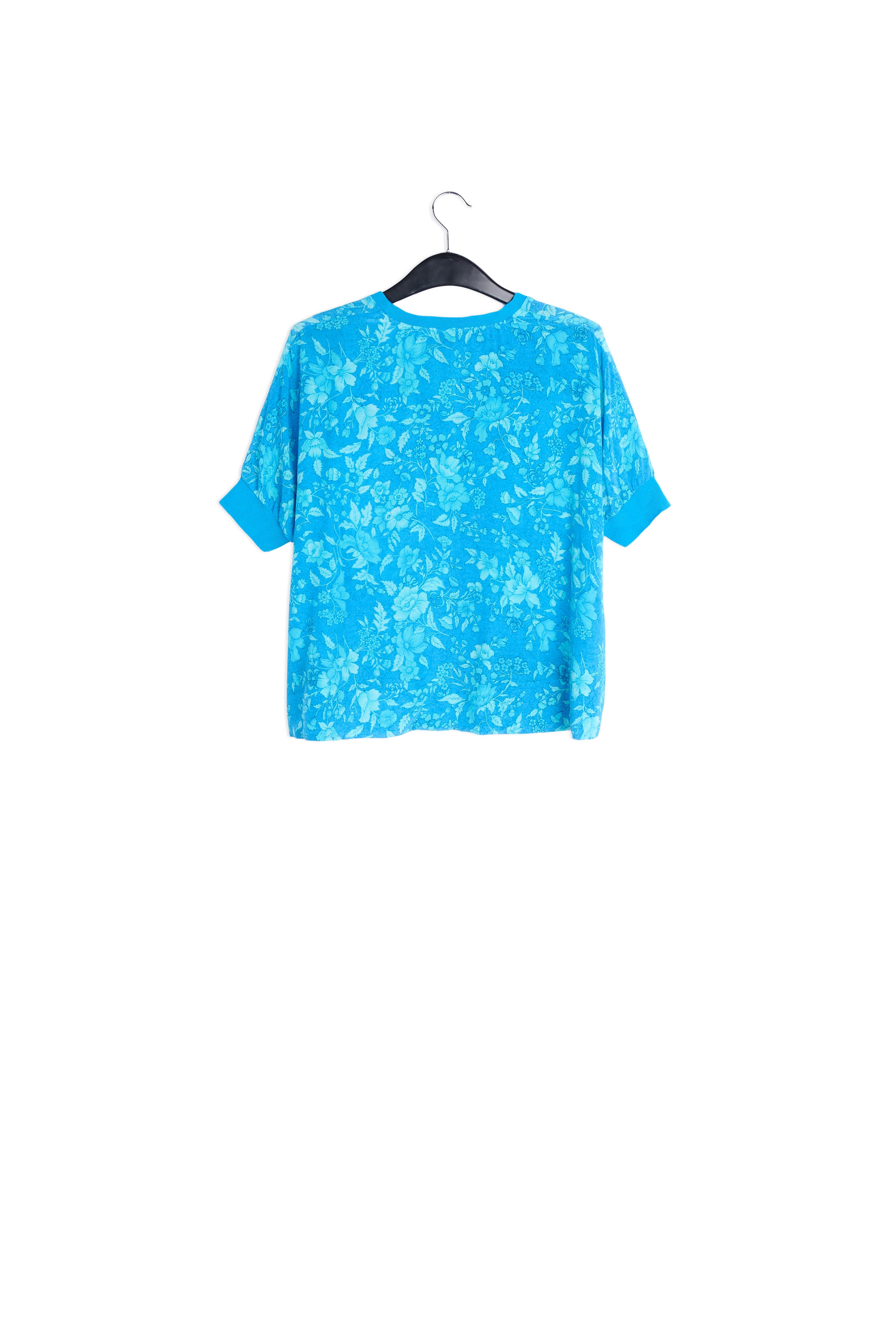 Cut on sleeve top RE—SSENTIEL | Essentiel second hand