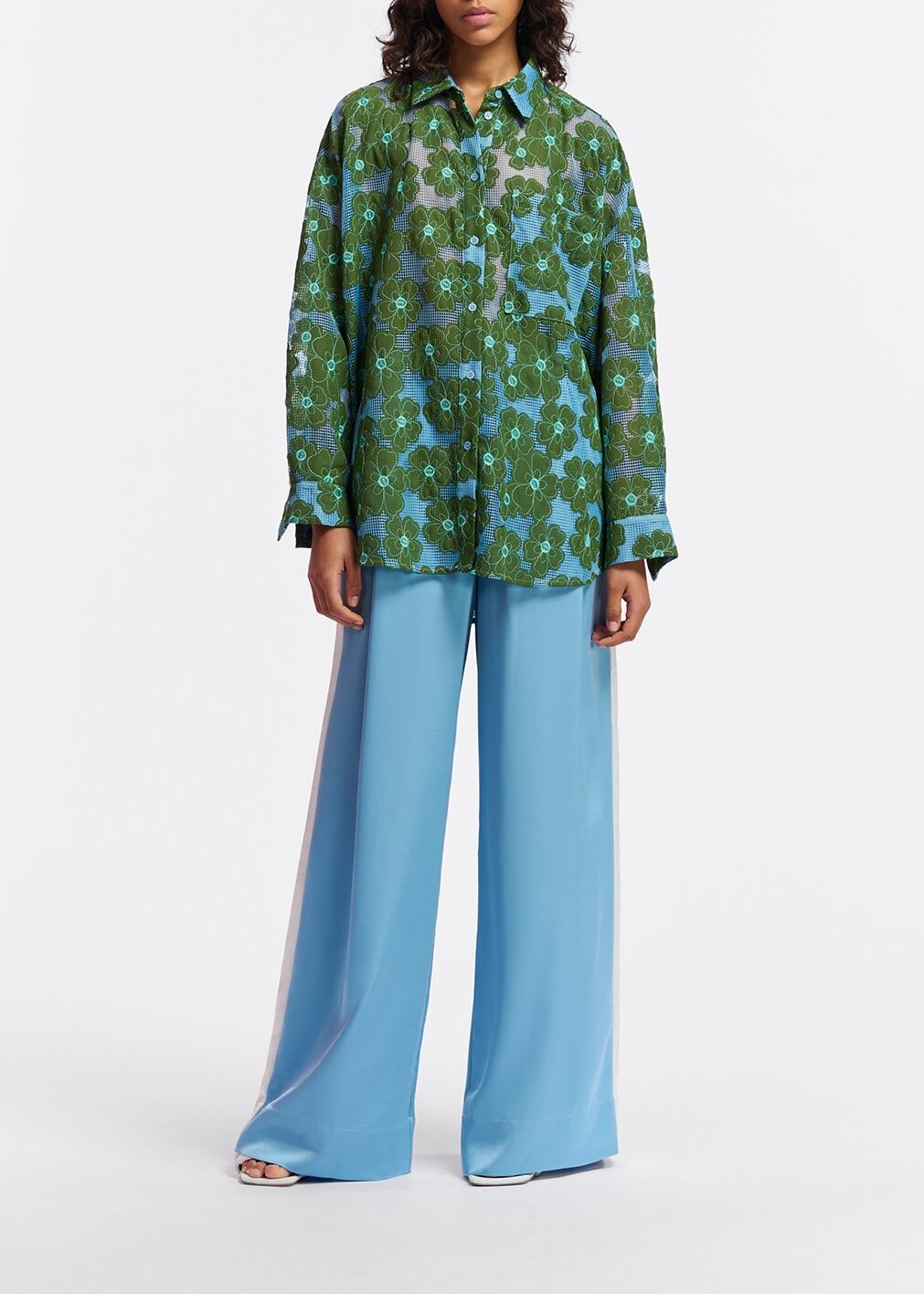 Chemise bleue et verte à  fleurs brodées RE—SSENTIEL | Essentiel second hand