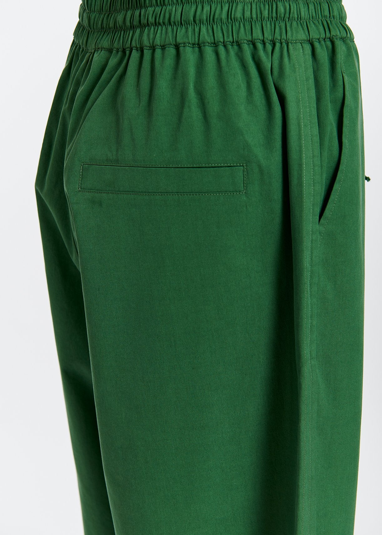 Dark green tapered-leg pants RE—SSENTIEL | Essentiel second hand