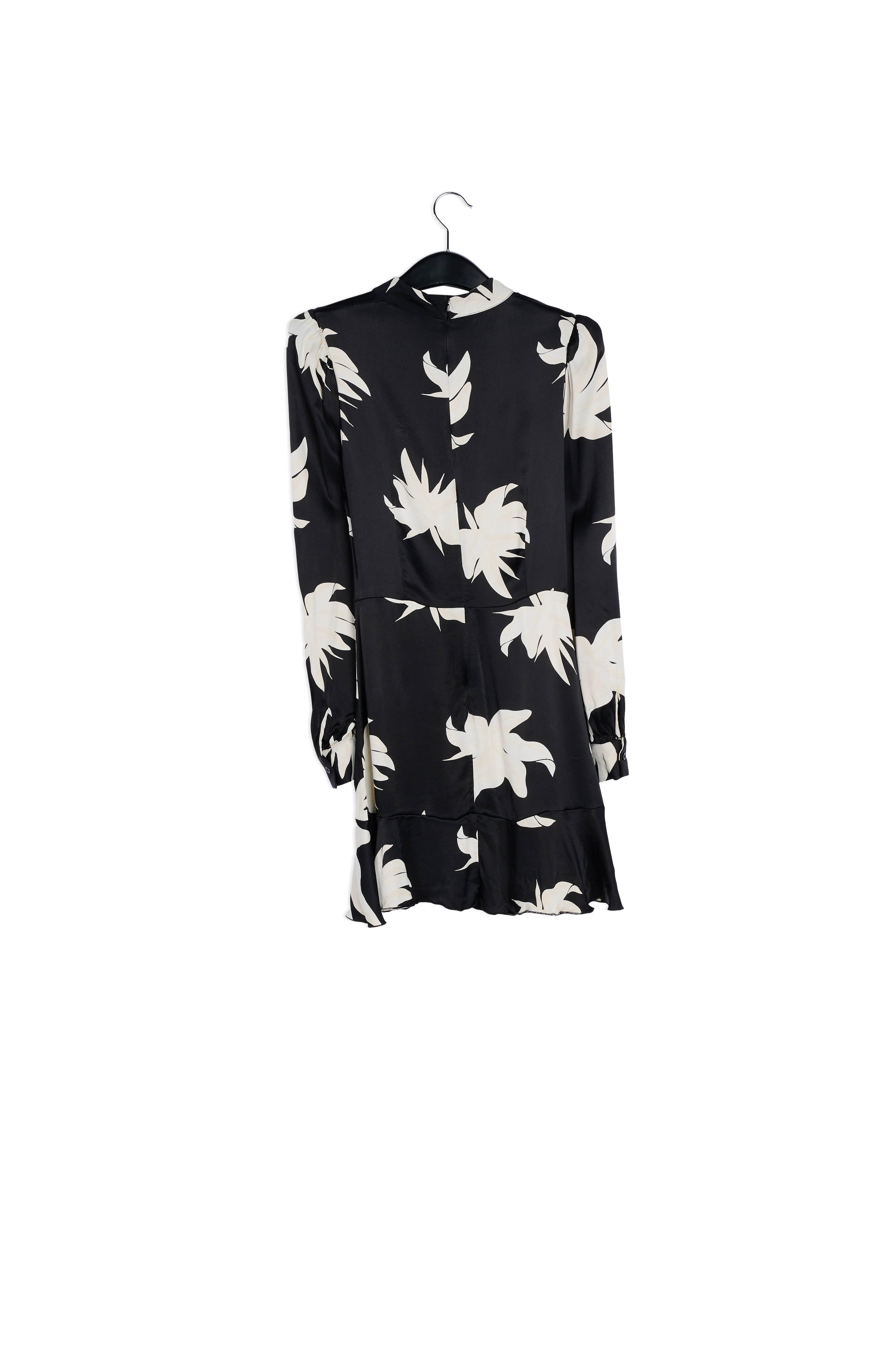 Midi-jurk met zwarte en gebroken witte bloemenprint RE—SSENTIEL | Essentiel second hand