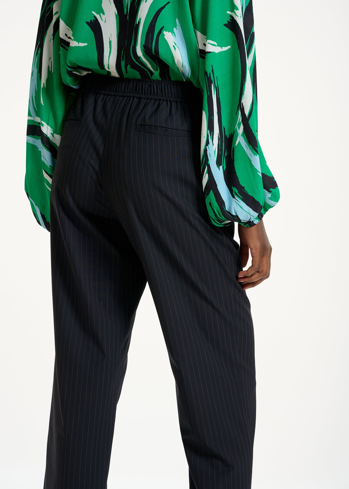 Dark blue pinstriped pants RE—SSENTIEL | Essentiel second hand