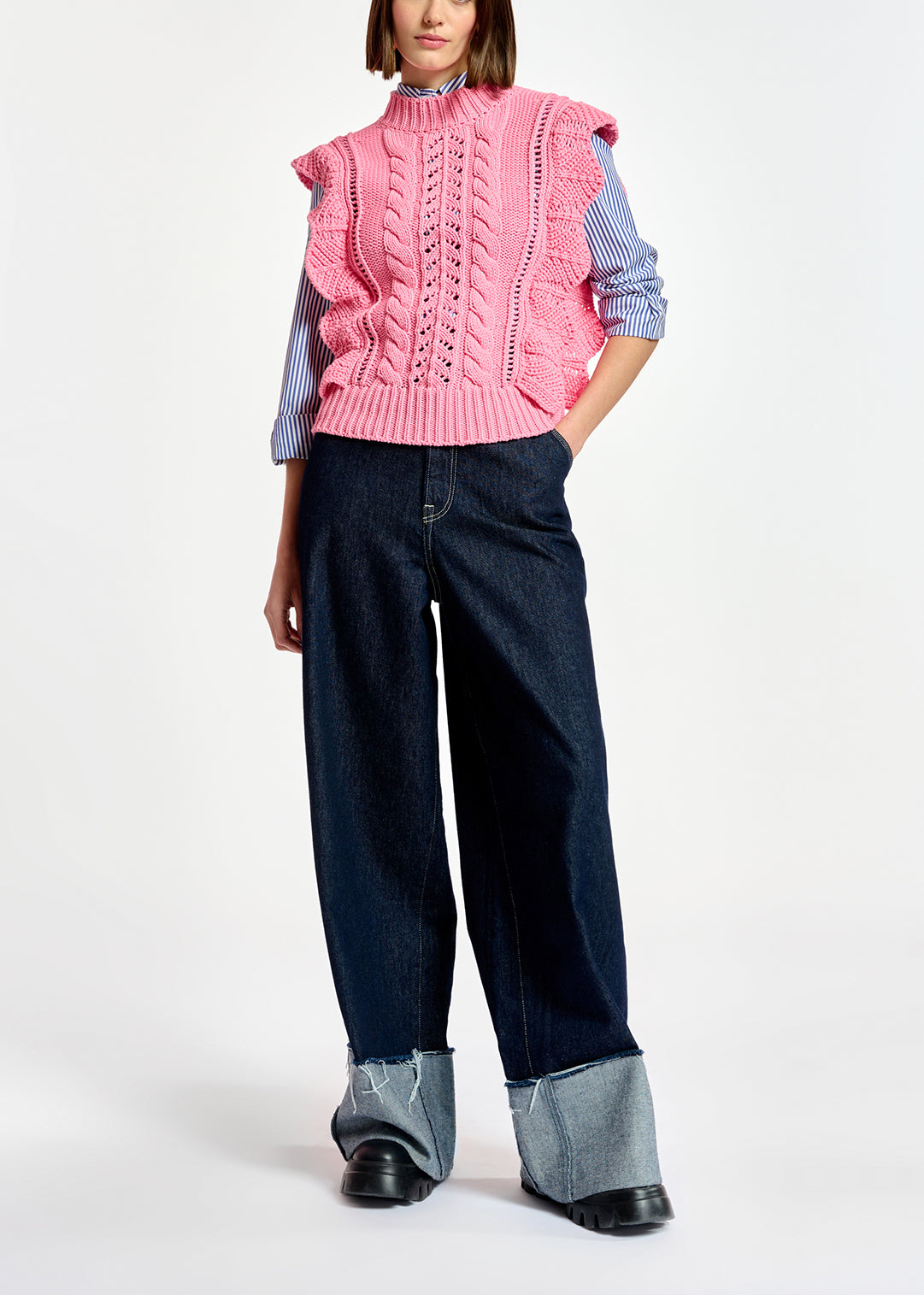 Pull sans manches rose clair à  volants RE—SSENTIEL | Essentiel second hand